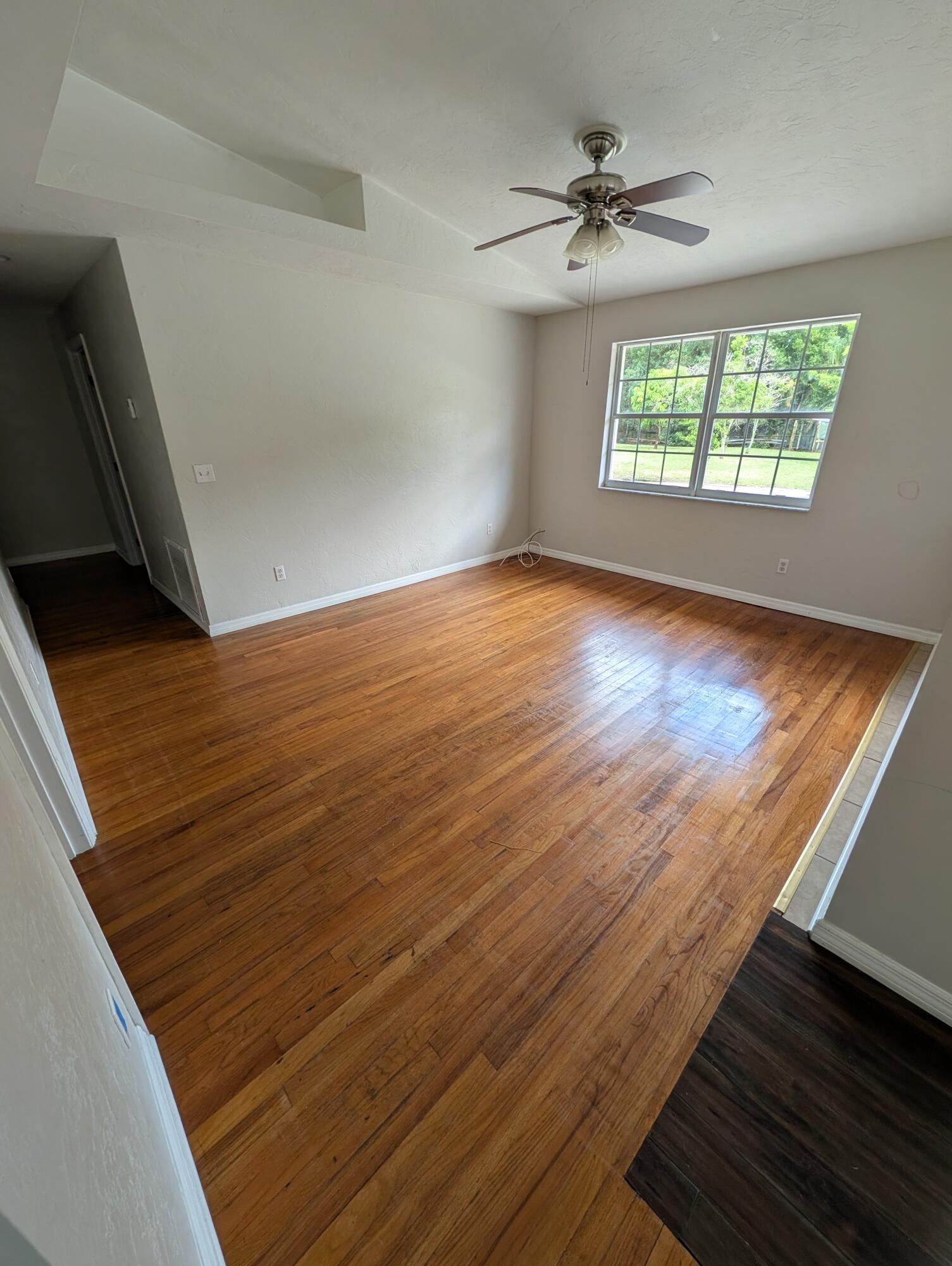 1215 N HAVERHILL, Haverhill FL 33417