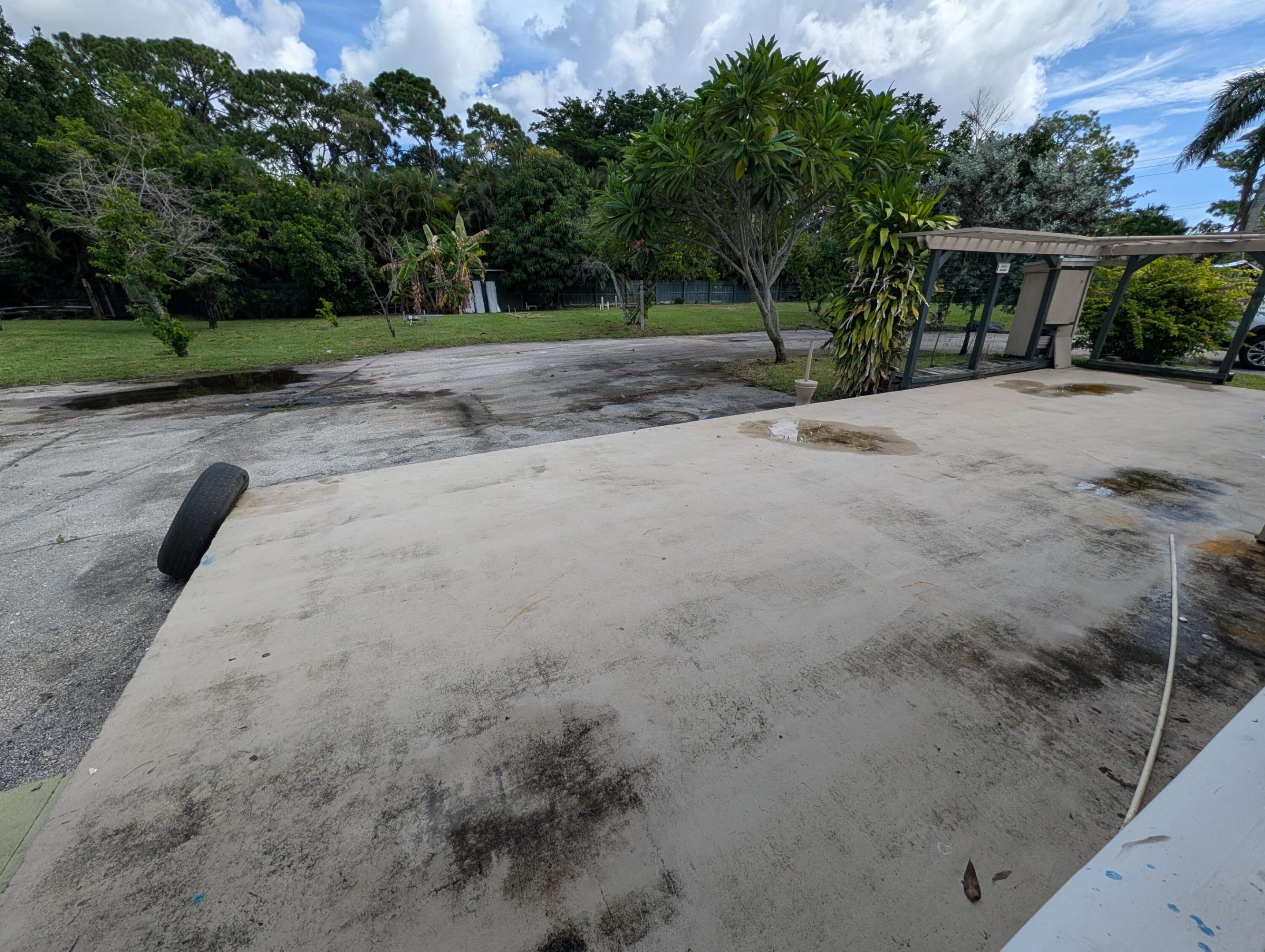 1215 N HAVERHILL, Haverhill FL 33417