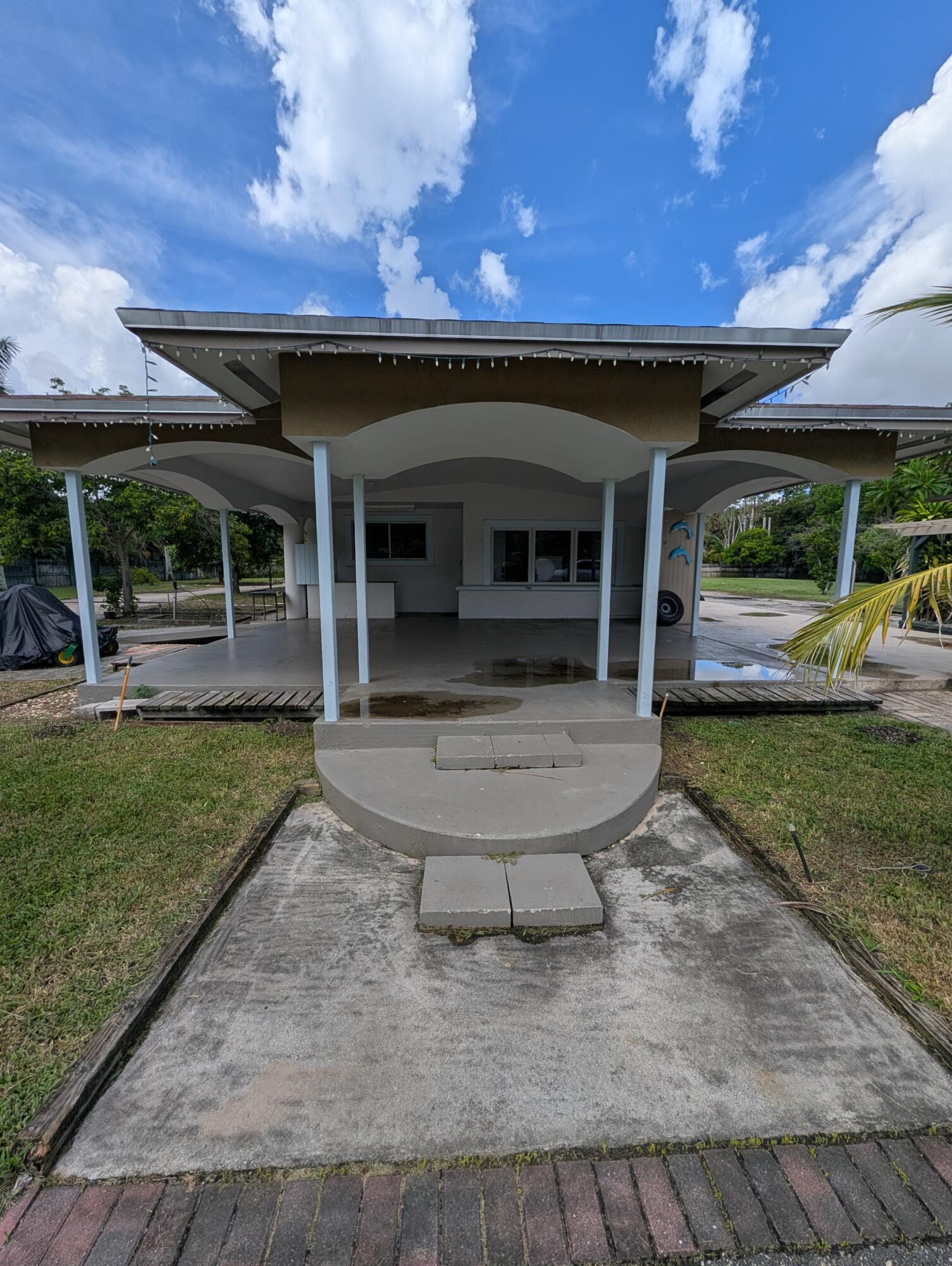 1215 N HAVERHILL, Haverhill FL 33417