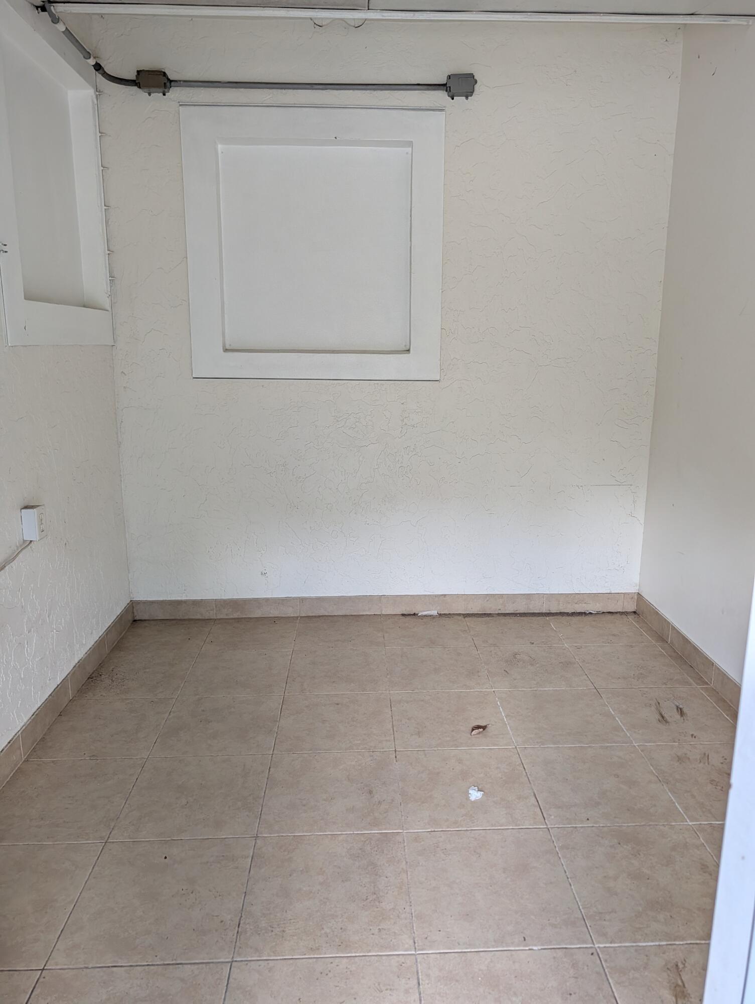 1215 N HAVERHILL, Haverhill FL 33417