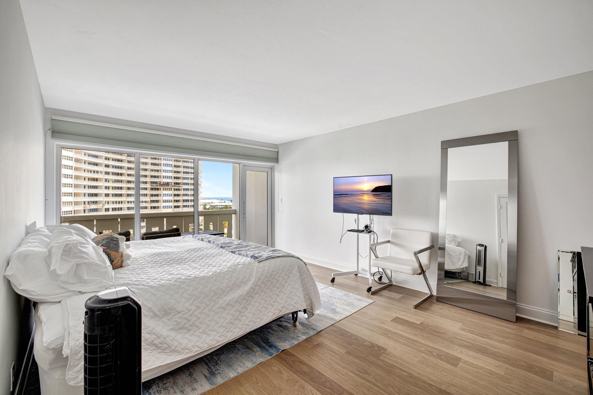 2100 S OCEAN #7CD, Fort Lauderdale FL 33316