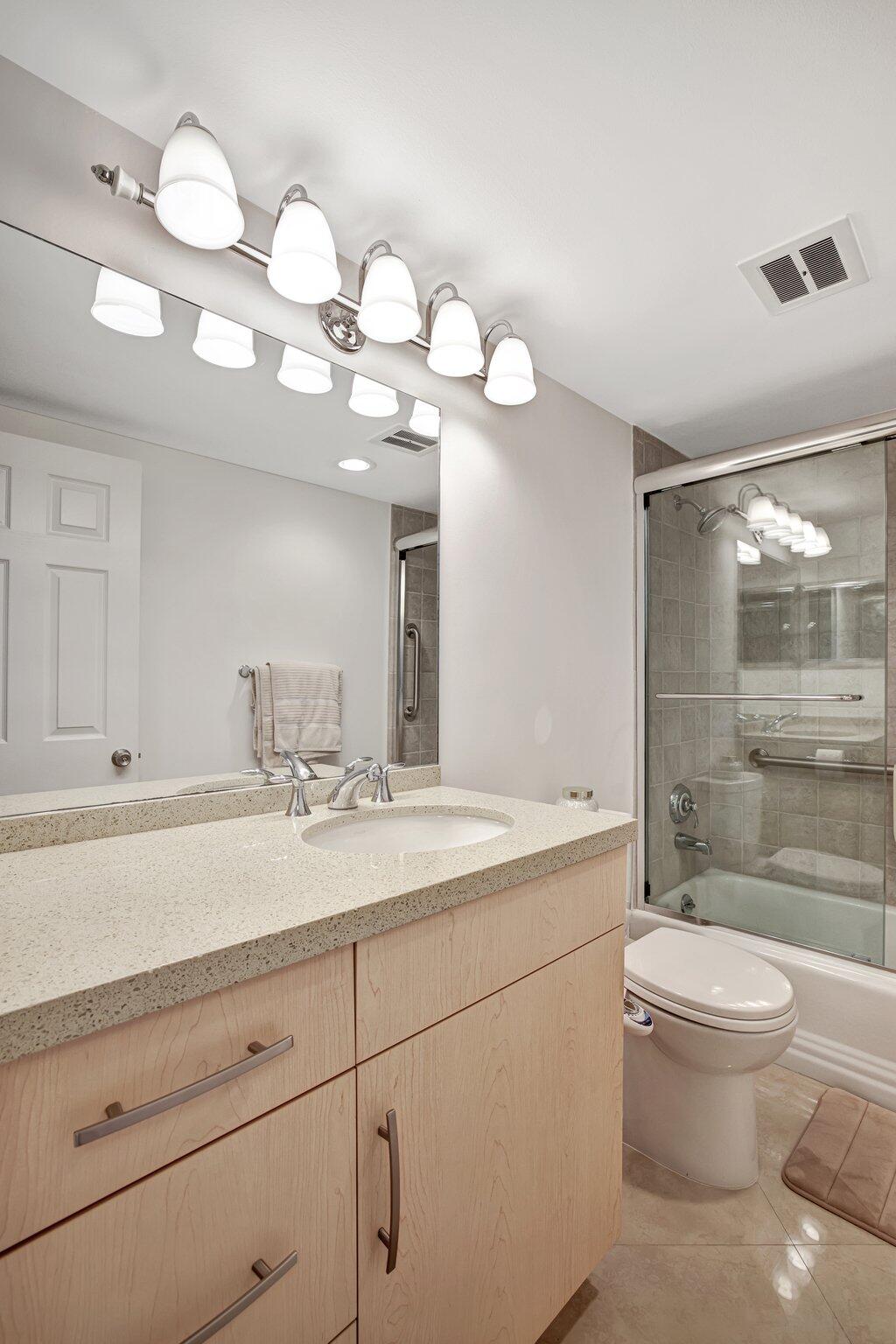 2100 S OCEAN #7CD, Fort Lauderdale FL 33316