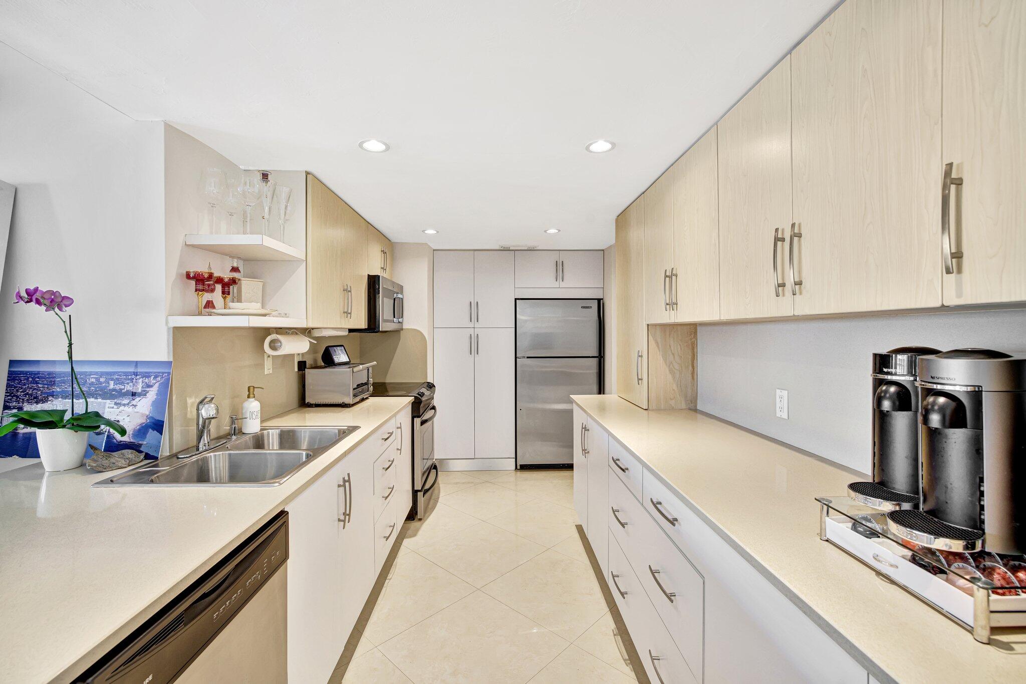 2100 S OCEAN #7CD, Fort Lauderdale FL 33316