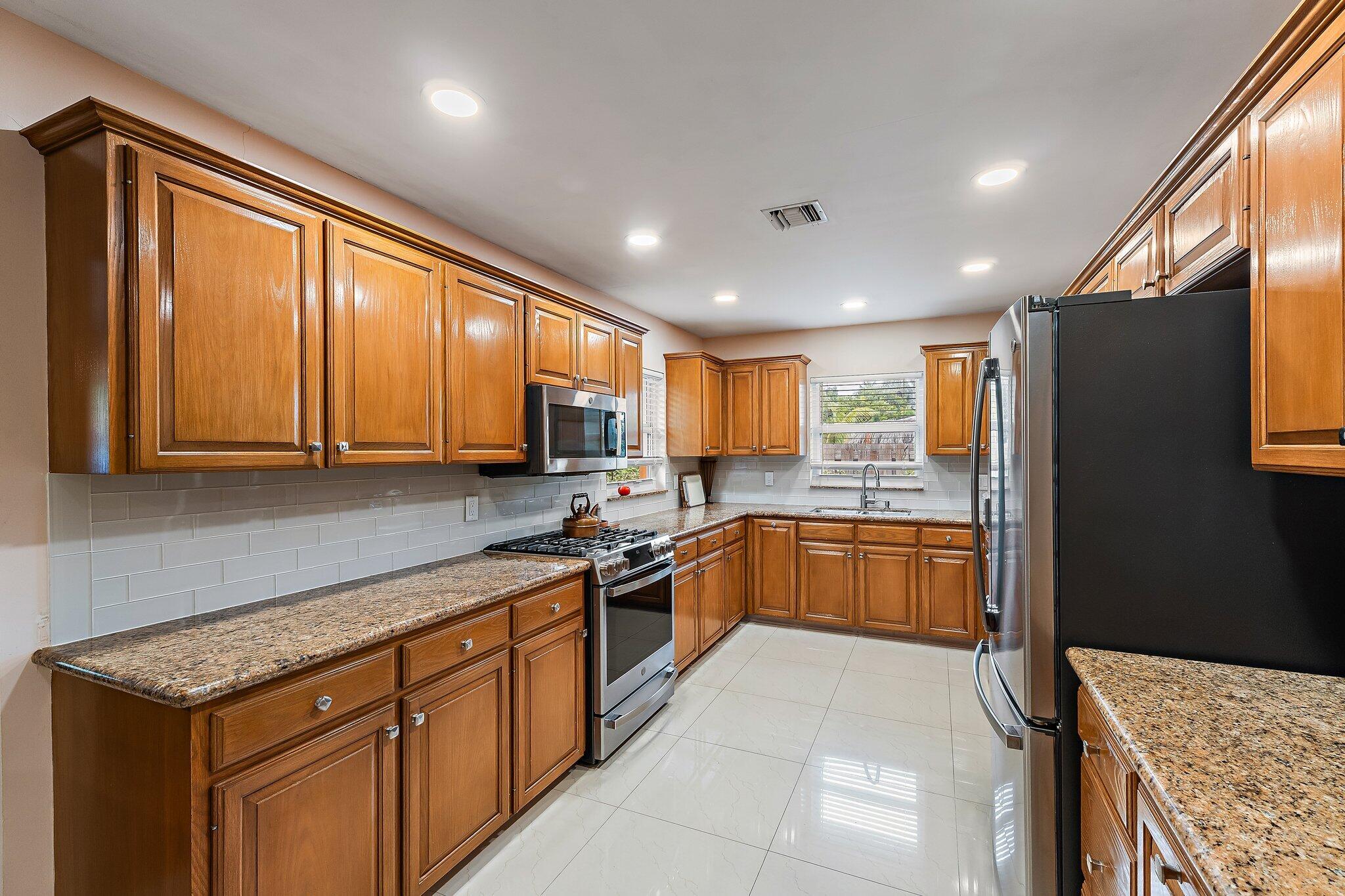 324 Sandal, Palm Beach Shores FL 33404