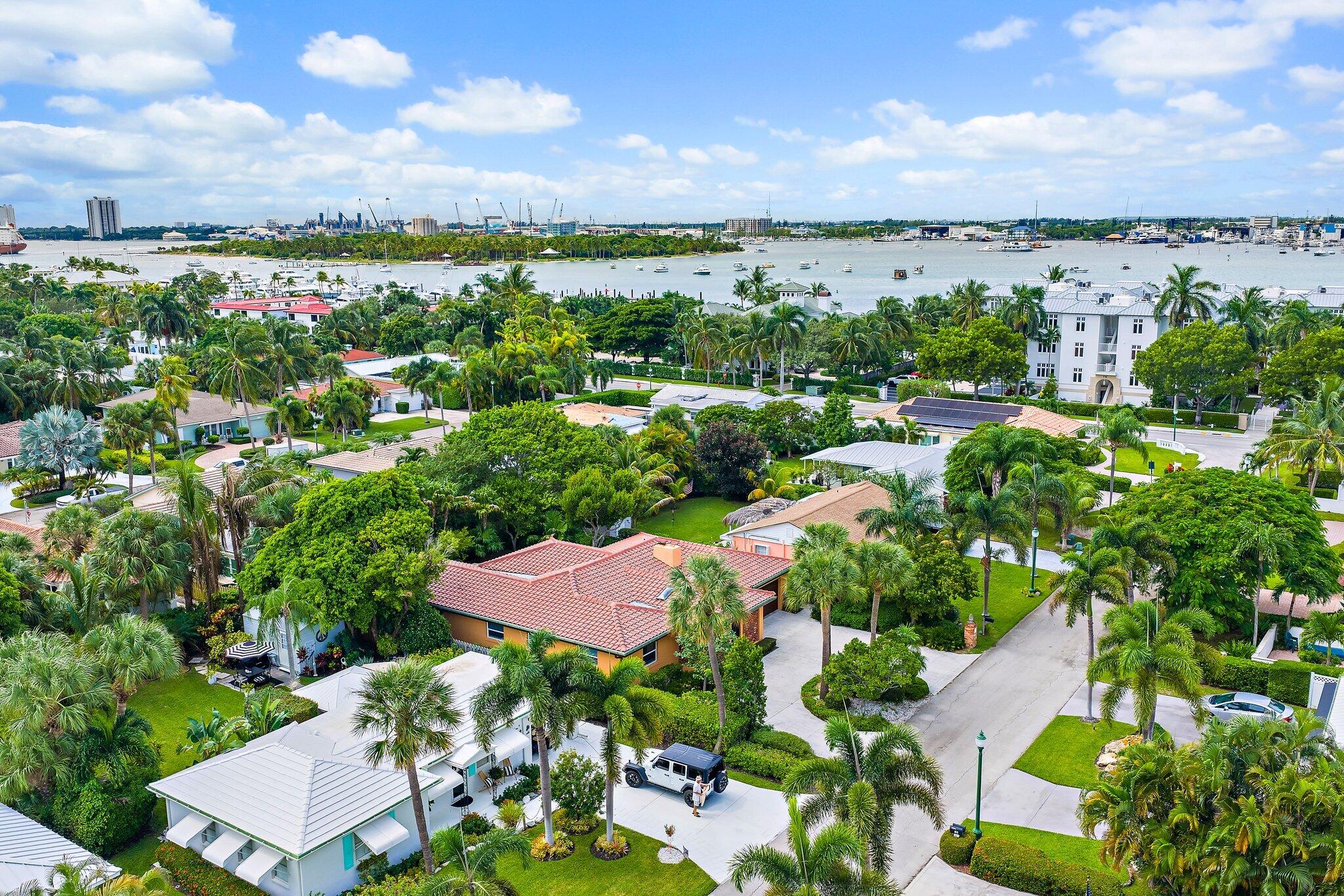 324 Sandal, Palm Beach Shores FL 33404