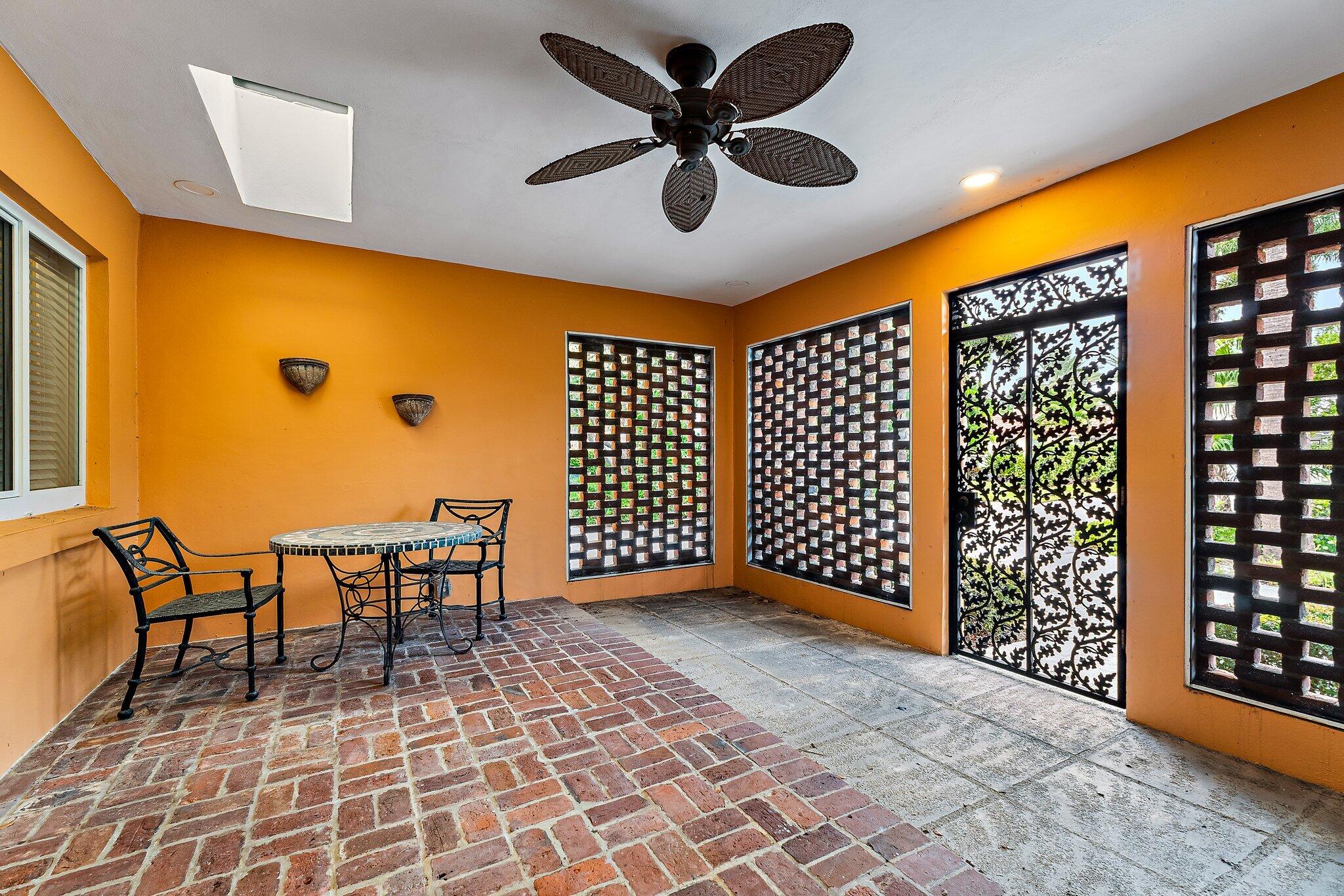 324 Sandal, Palm Beach Shores FL 33404