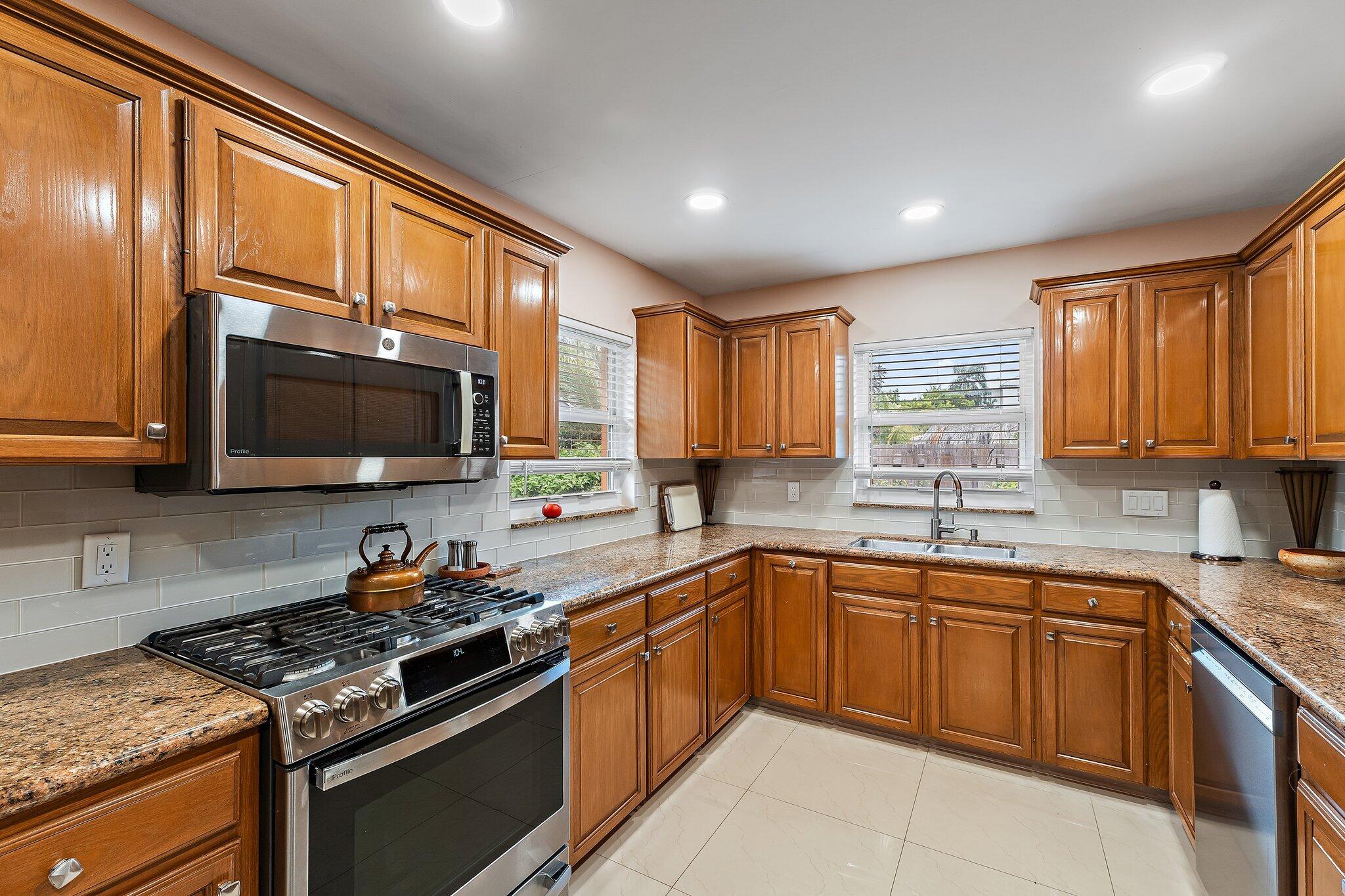 324 Sandal, Palm Beach Shores FL 33404
