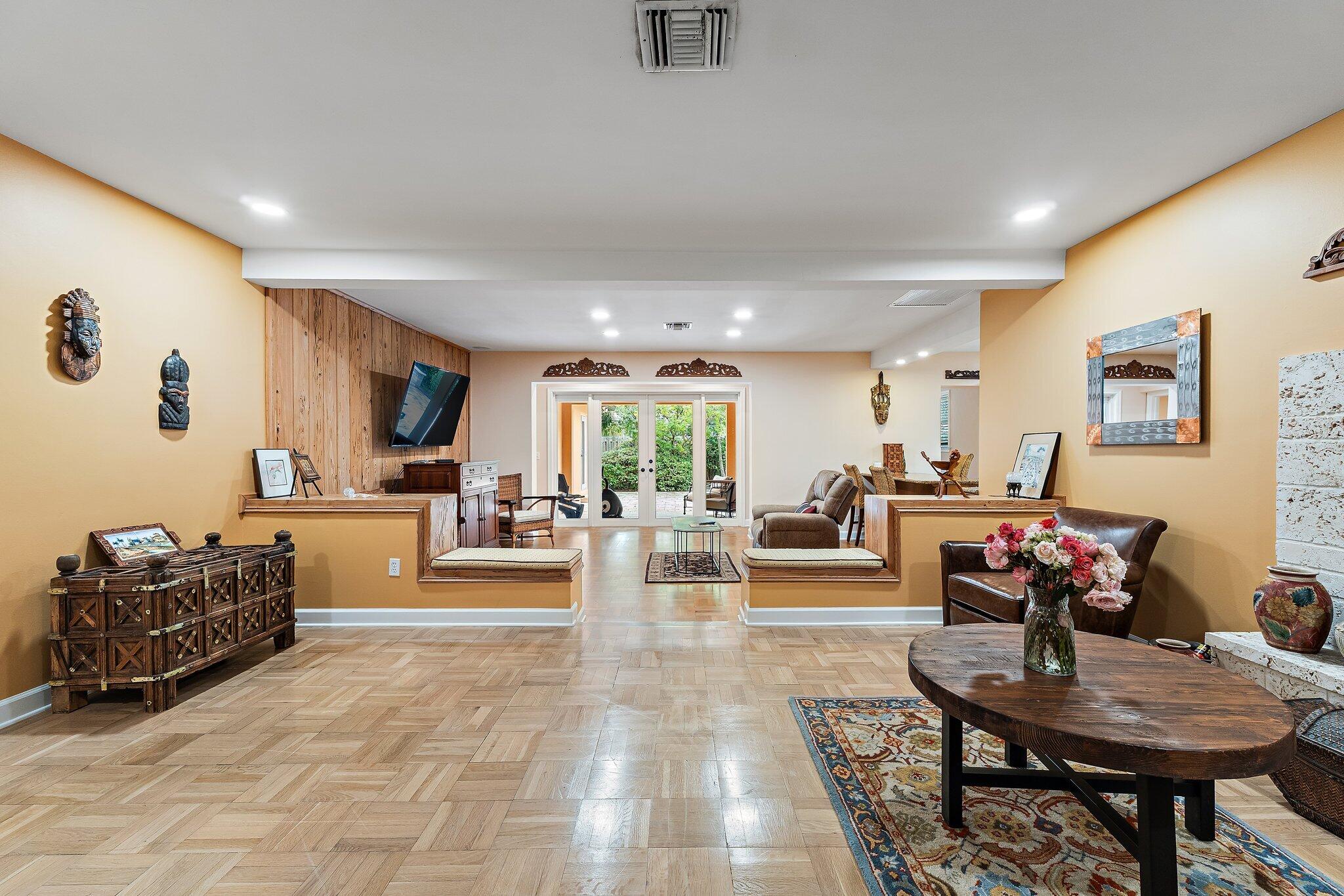 324 Sandal, Palm Beach Shores FL 33404