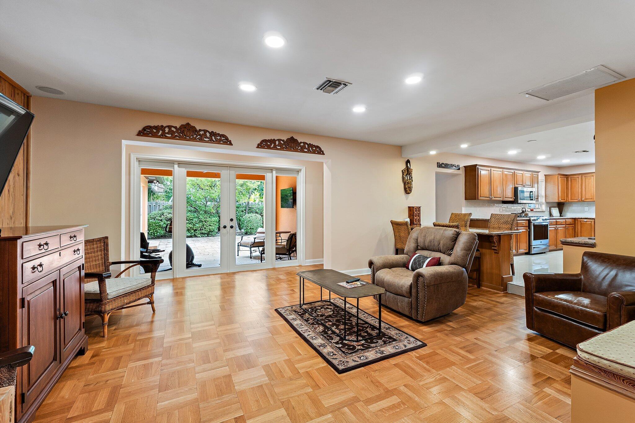 324 Sandal, Palm Beach Shores FL 33404