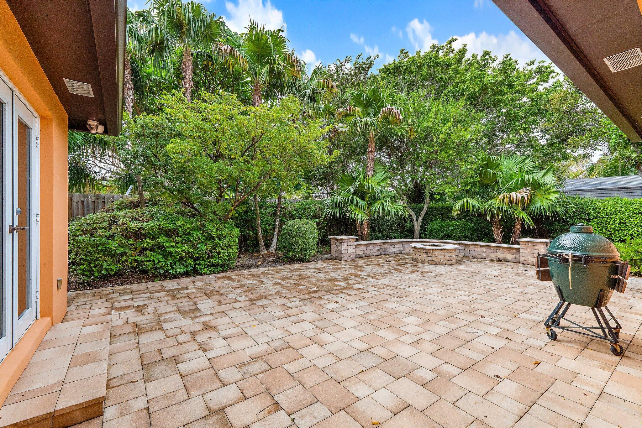 324 Sandal, Palm Beach Shores FL 33404