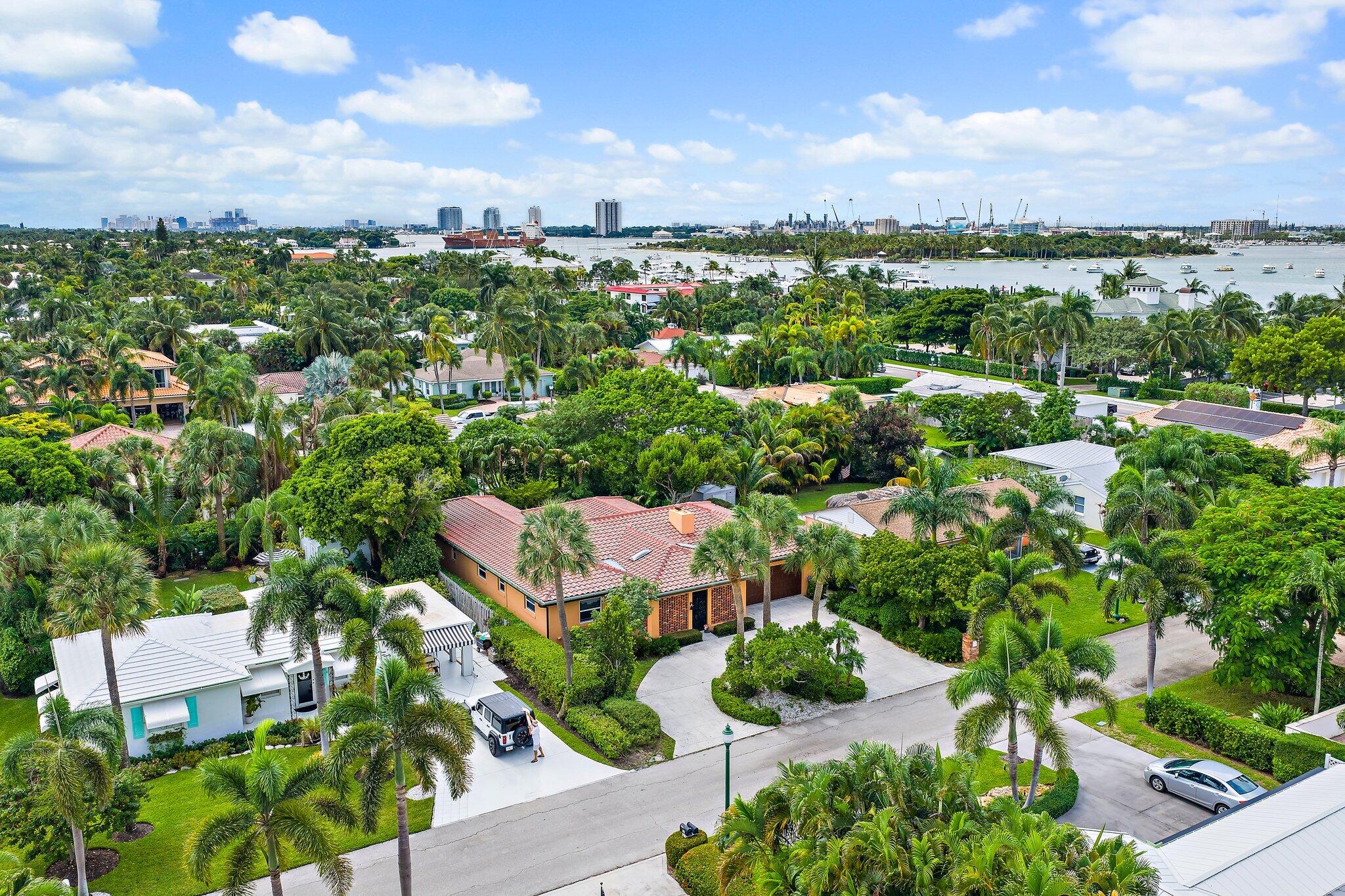 324 Sandal, Palm Beach Shores FL 33404
