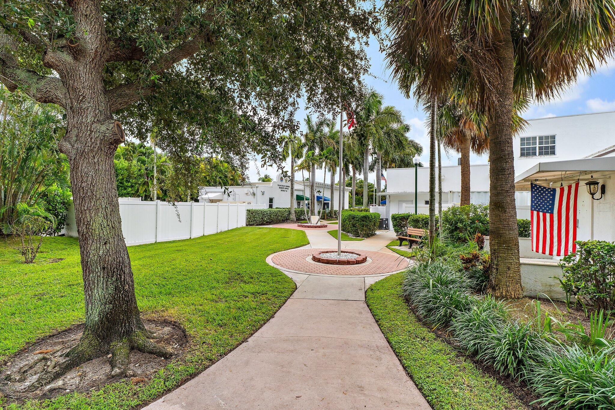 324 Sandal, Palm Beach Shores FL 33404