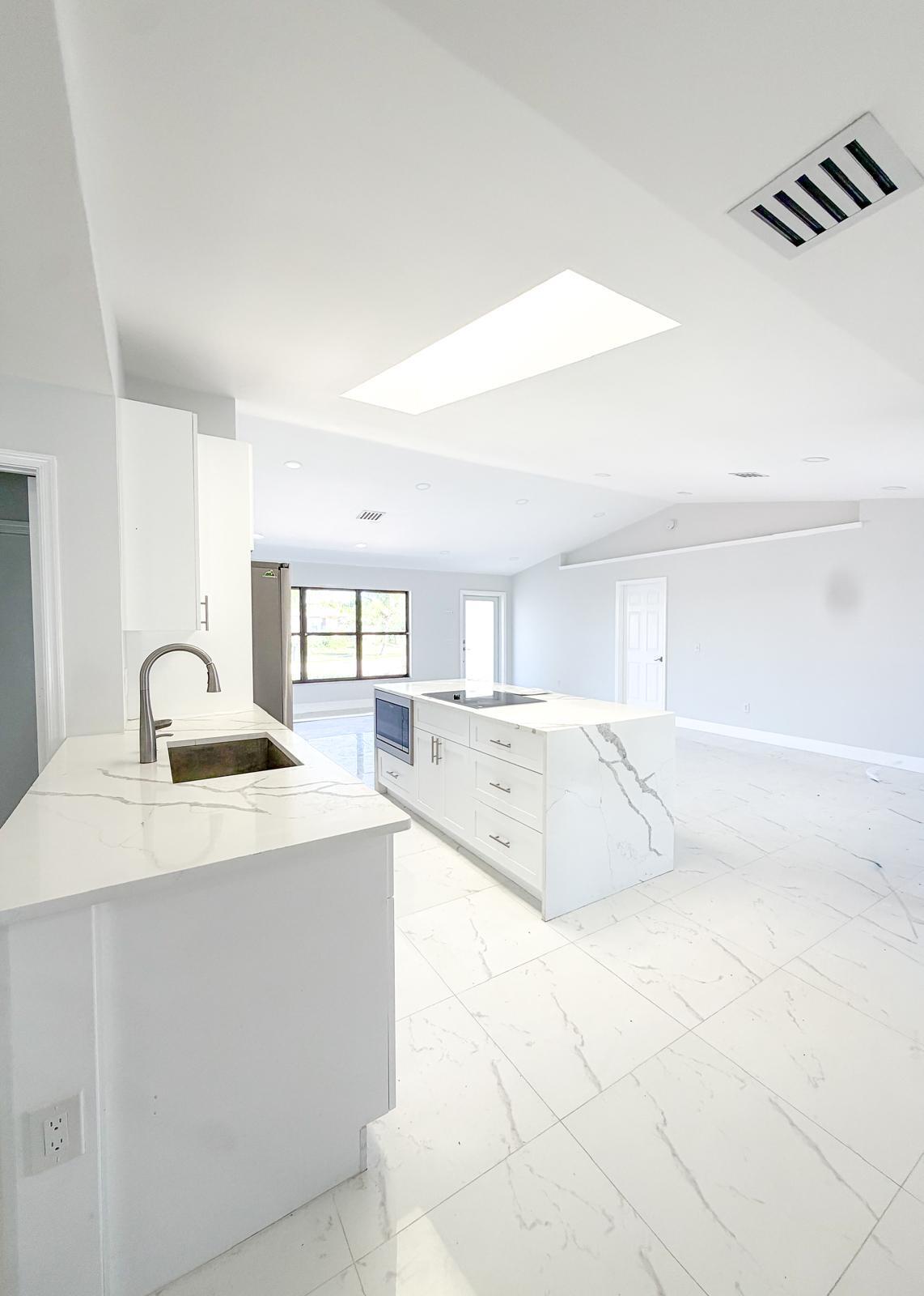 1007 WYNNDALE, Lantana FL 33462