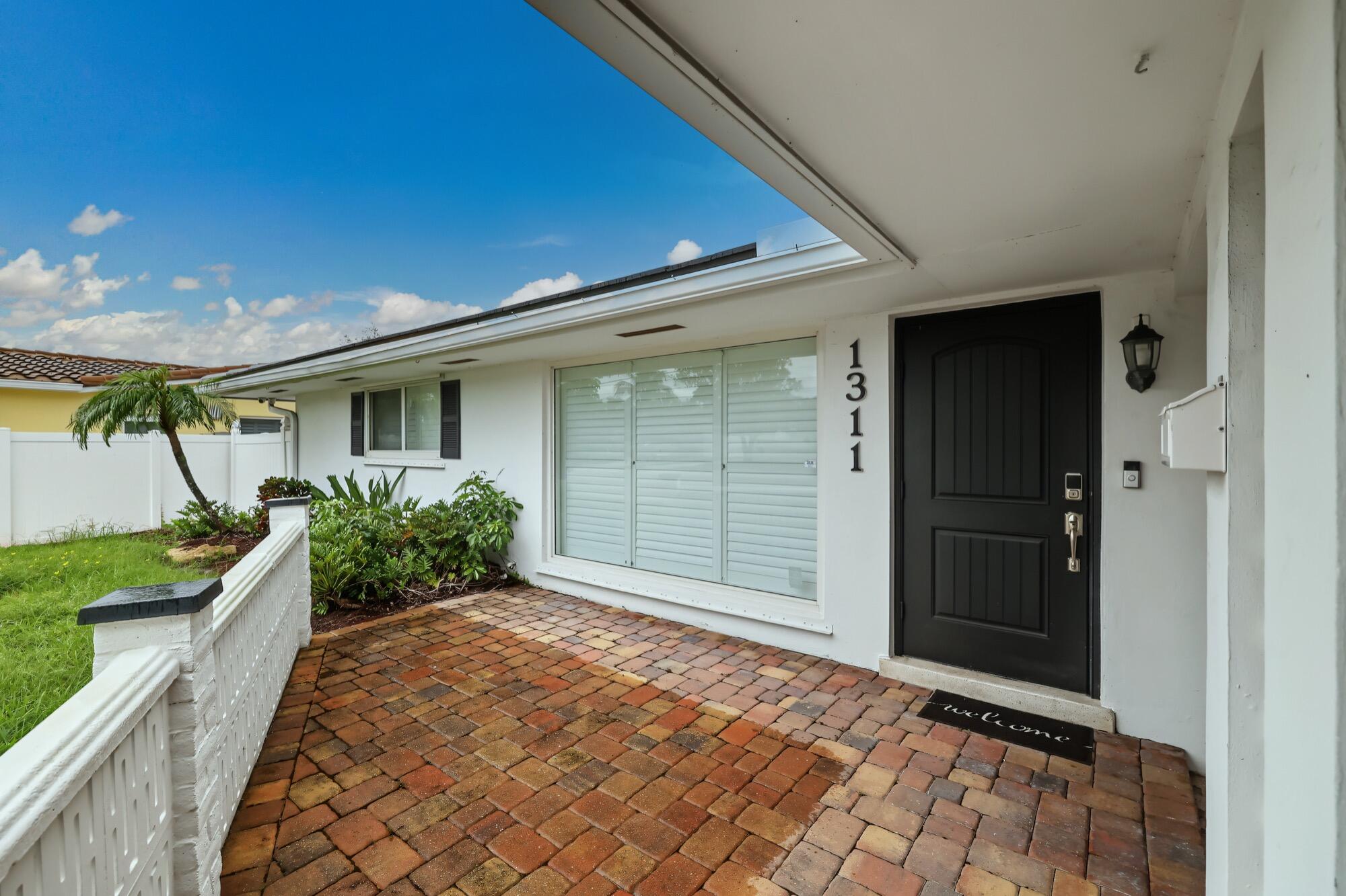 1311 SE 4TH, Pompano Beach FL 33060