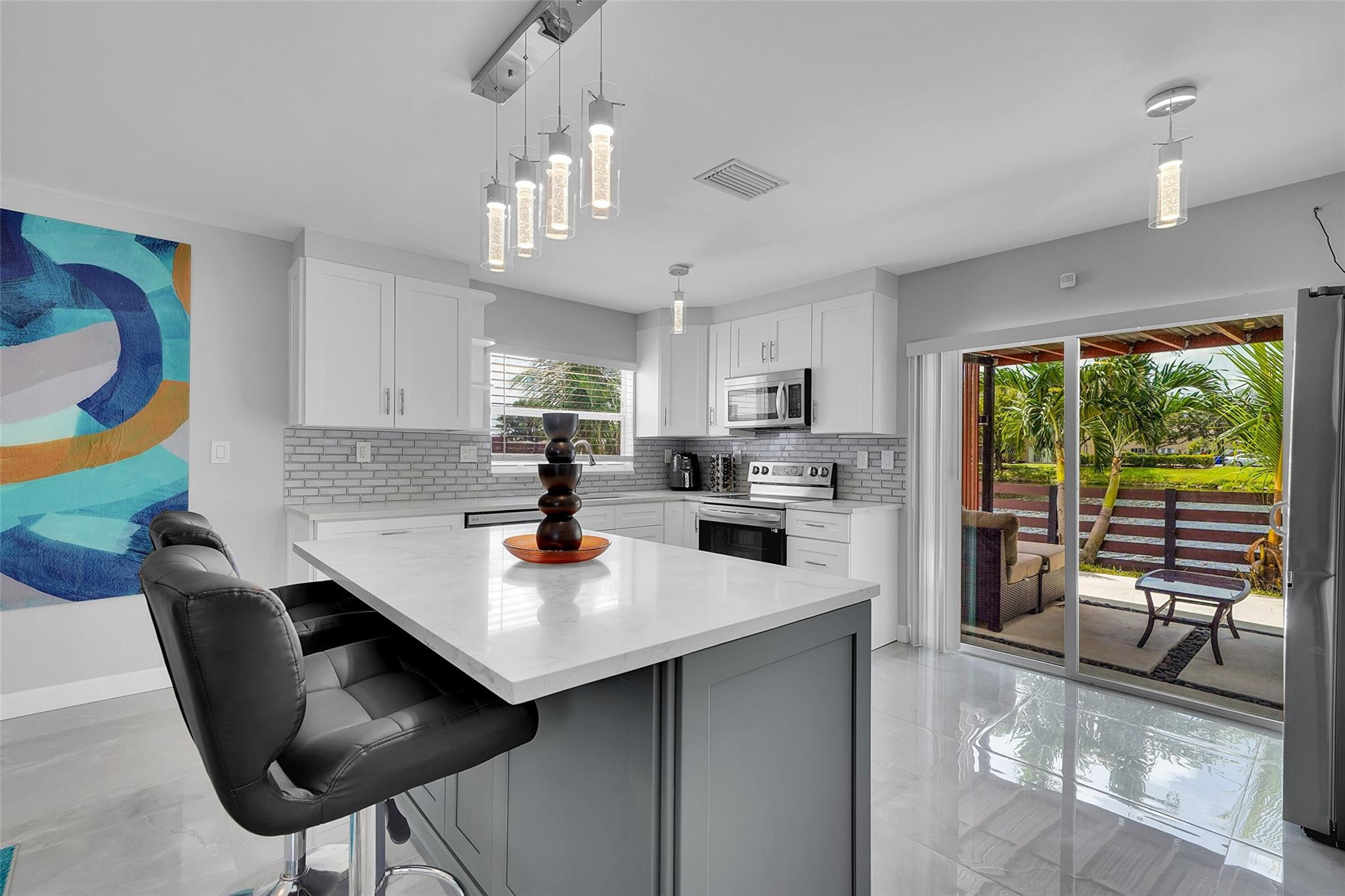 7506 SW 7TH, North Lauderdale FL 33068