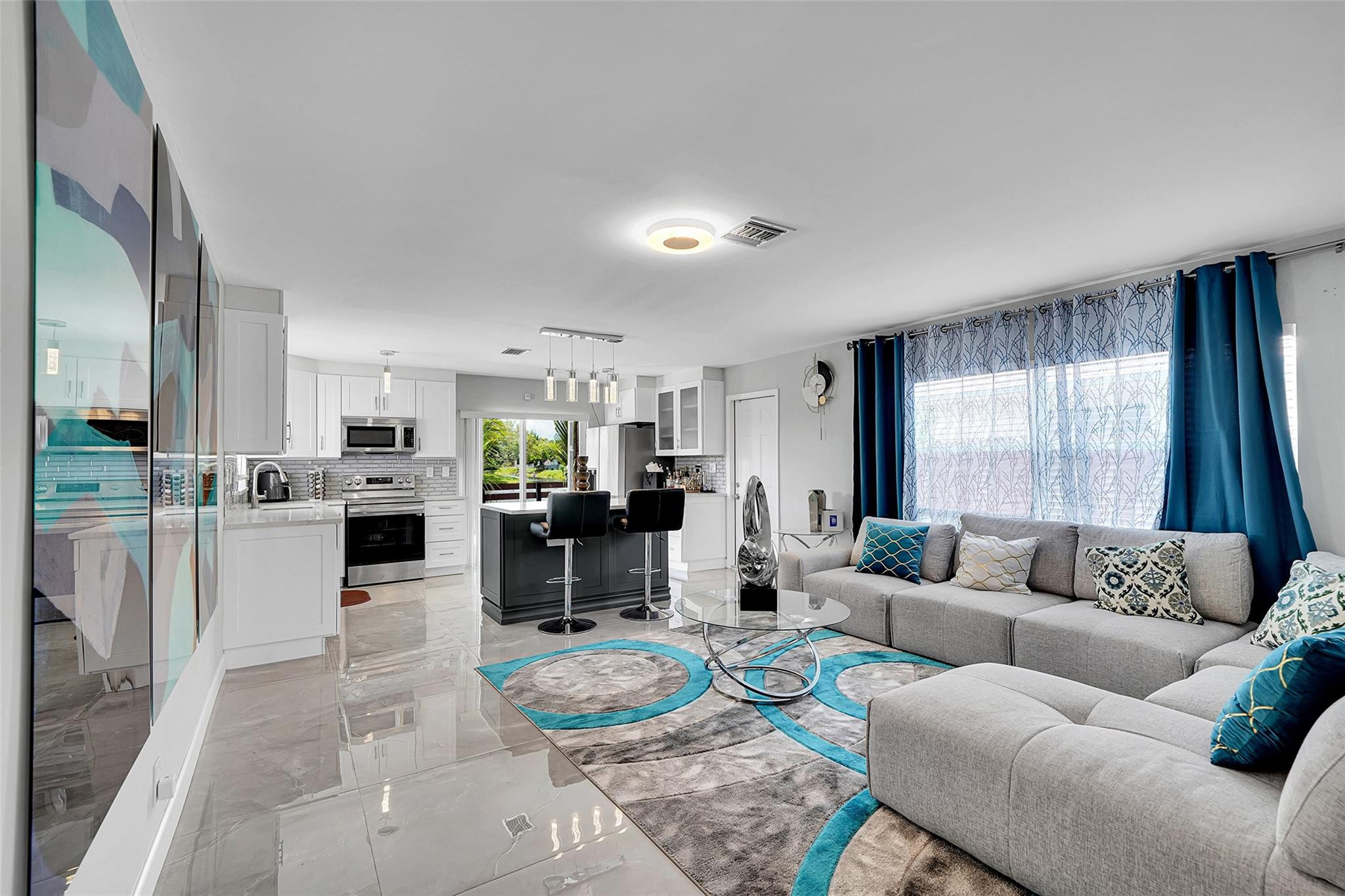 7506 SW 7TH, North Lauderdale FL 33068