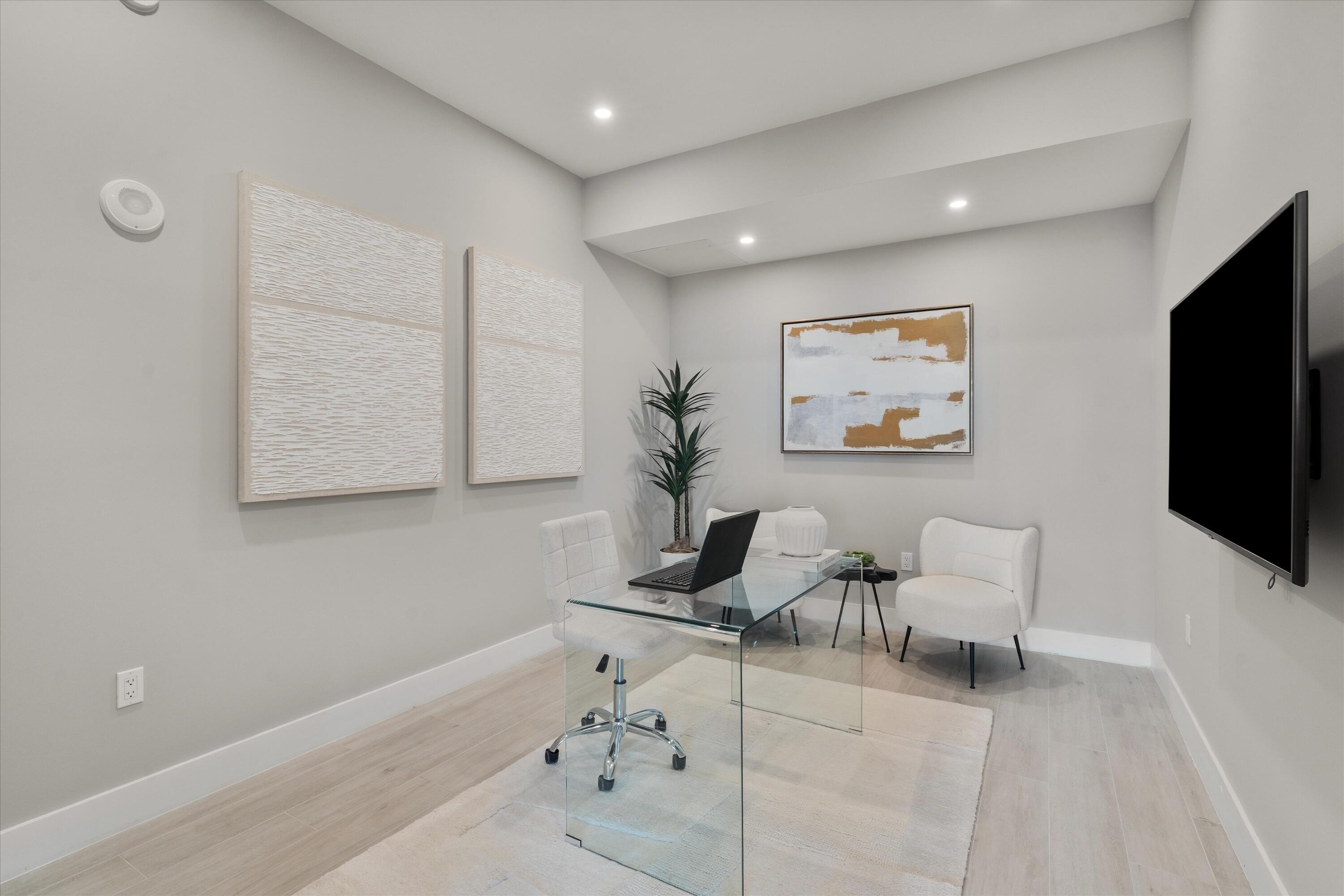 920 Intracoastal #702, Fort Lauderdale FL 33304