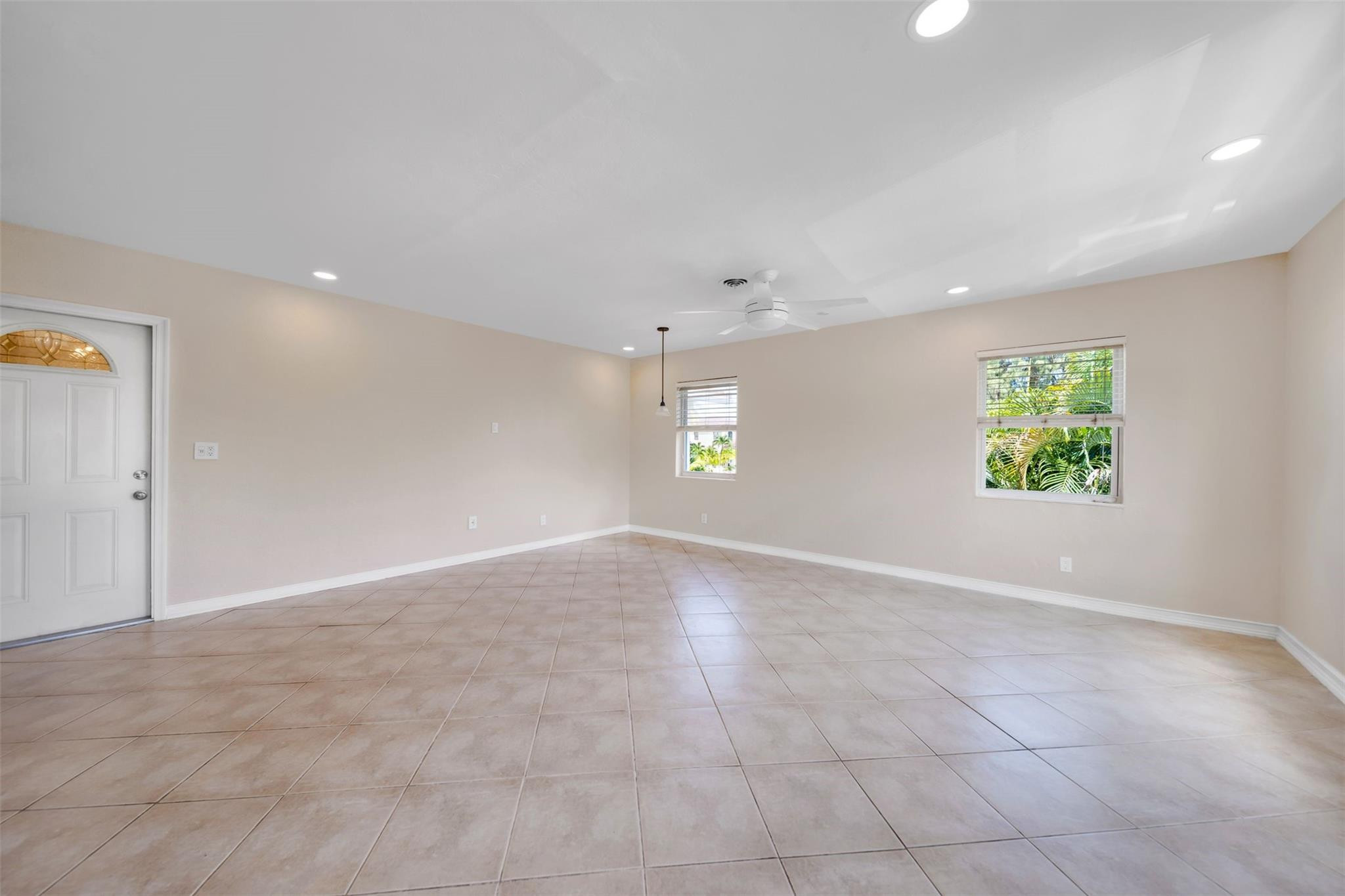 2591 NE 55TH #208, Fort Lauderdale FL 33308