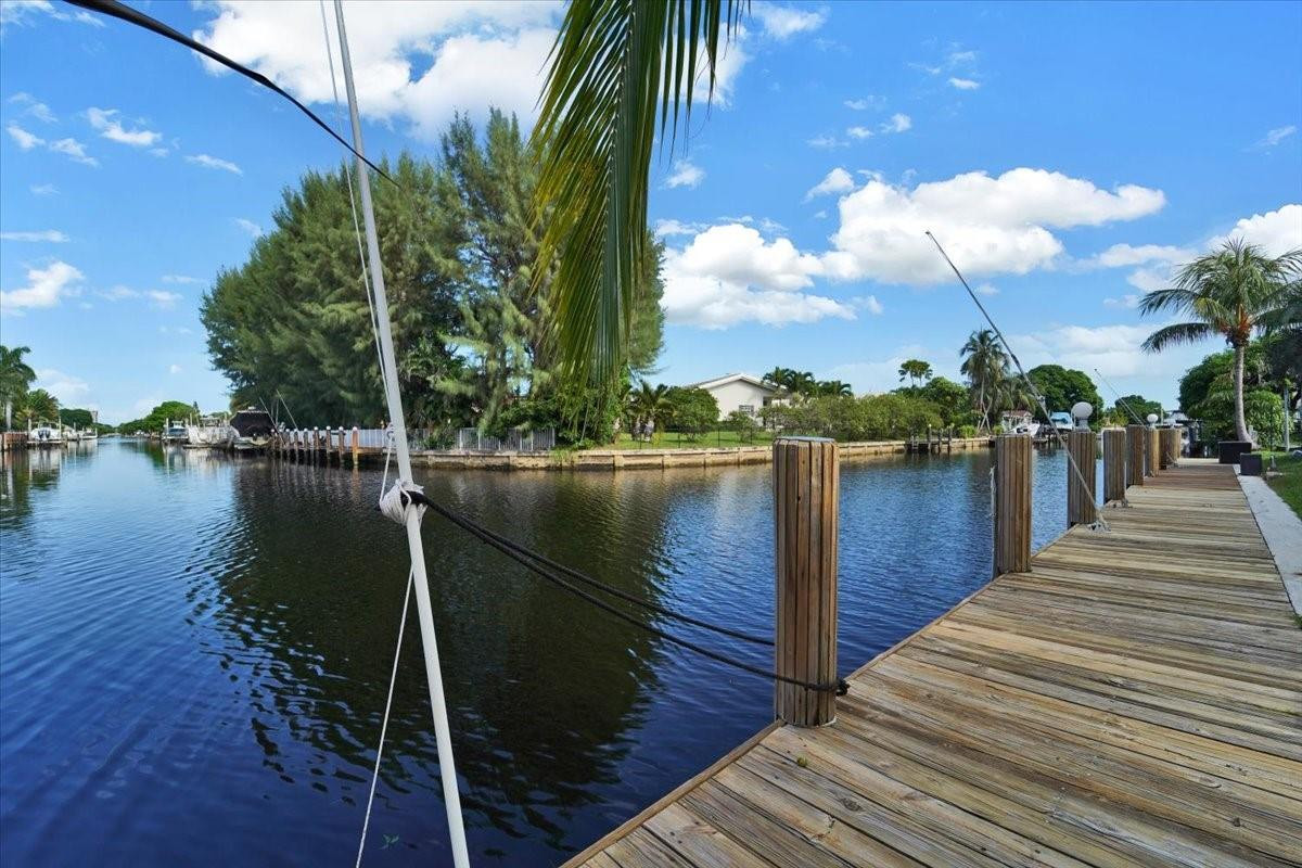 2591 NE 55TH #208, Fort Lauderdale FL 33308