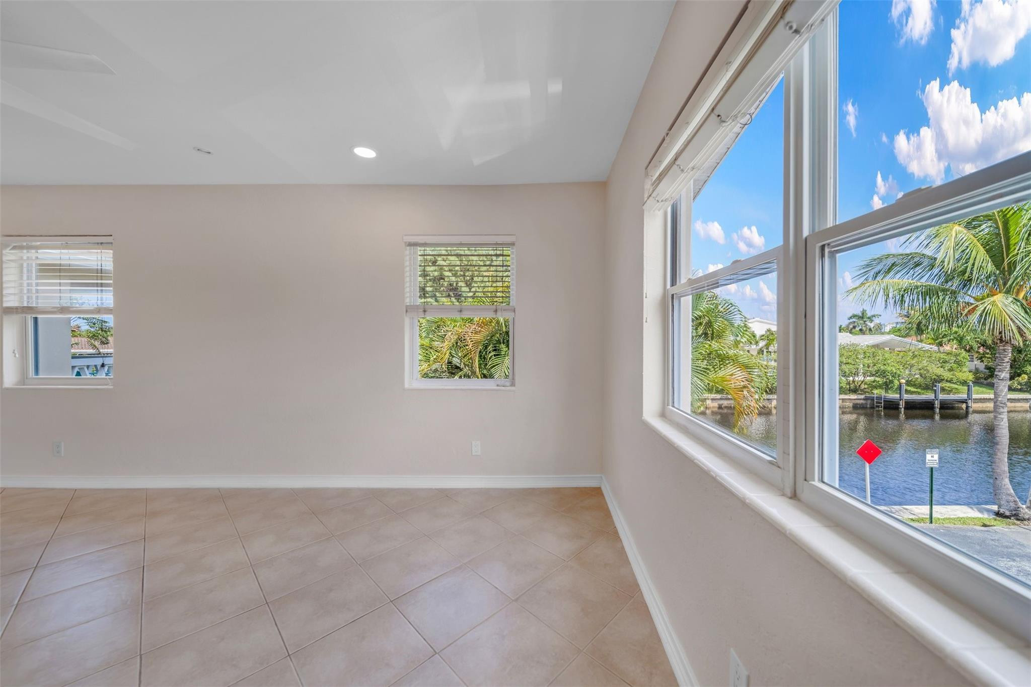 2591 NE 55TH #208, Fort Lauderdale FL 33308