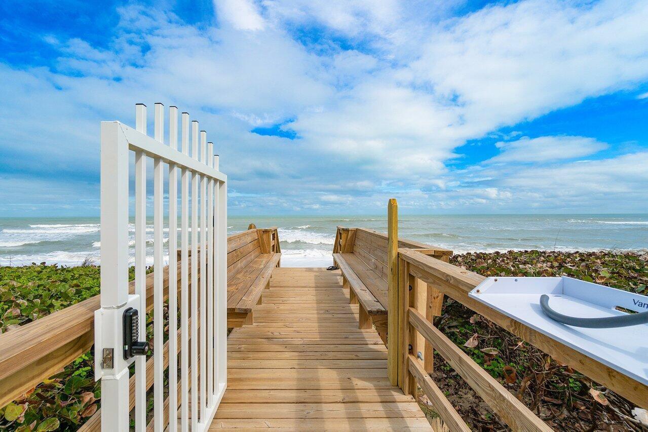 1457 NE OCEAN #1, Stuart FL 34996
