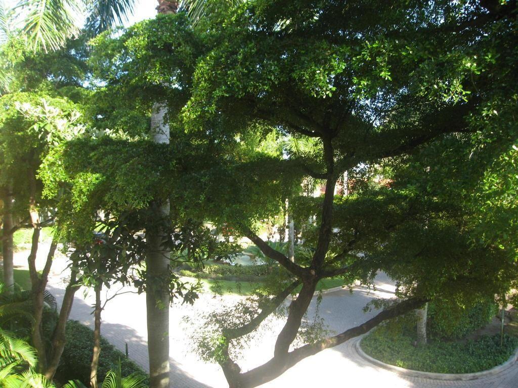 160 Yacht Club #Unit 308, Hypoluxo FL 33462
