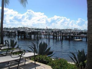 160 Yacht Club #Unit 308, Hypoluxo FL 33462