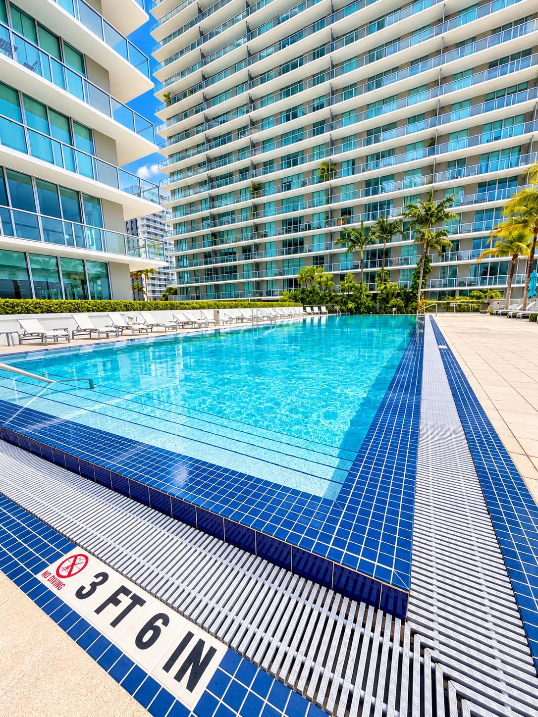 1111 SW 1st #2823-N, Miami FL 33130