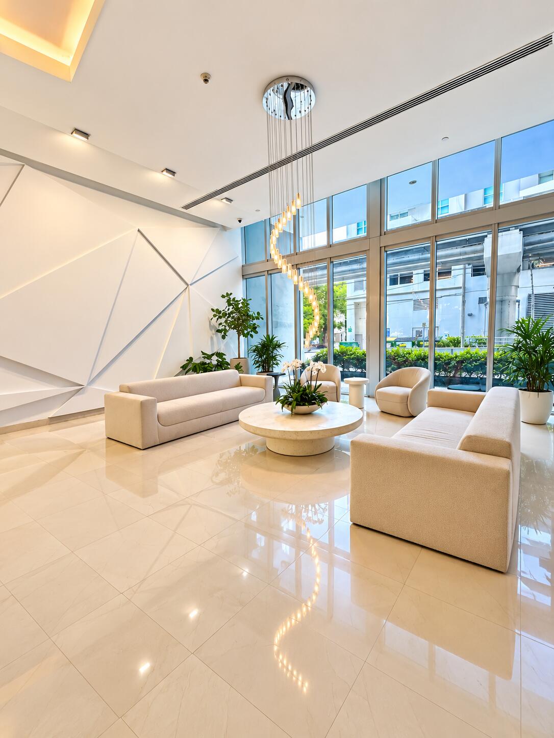 1111 SW 1st #2823-N, Miami FL 33130