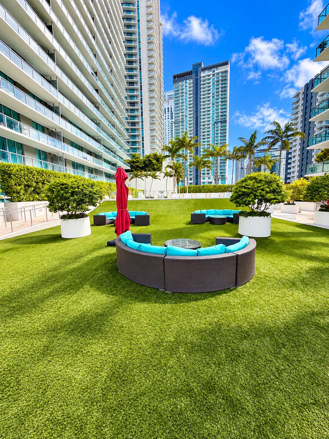 1111 SW 1st #2823-N, Miami FL 33130