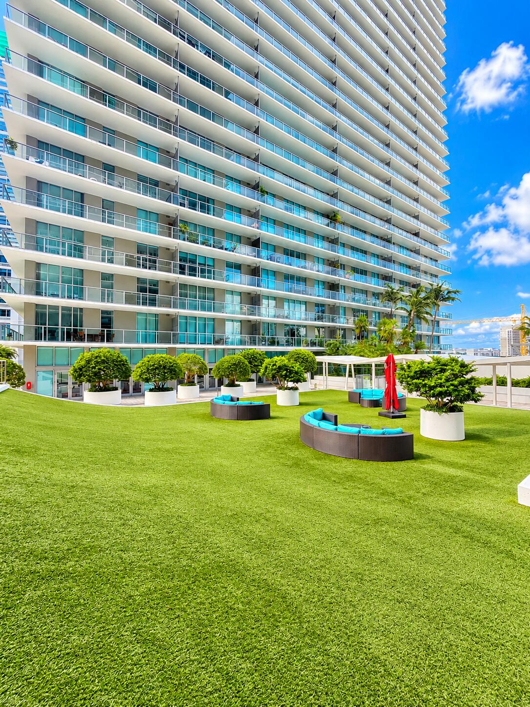 1111 SW 1st #2823-N, Miami FL 33130
