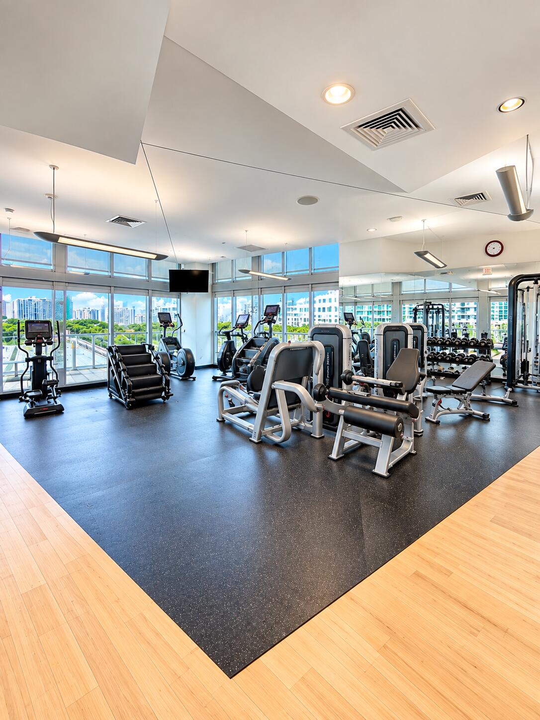 1111 SW 1st #2823-N, Miami FL 33130