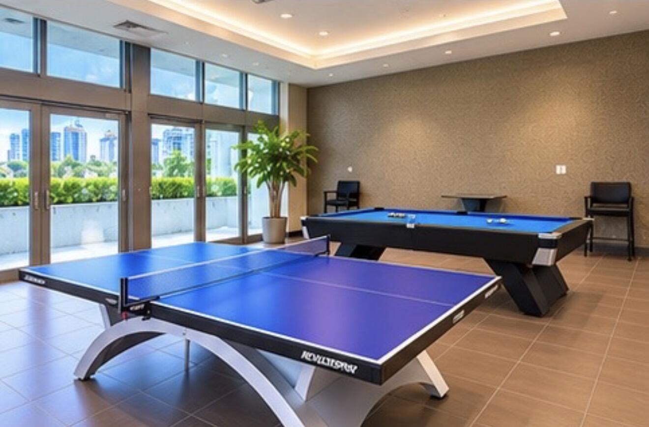 1111 SW 1st #2823-N, Miami FL 33130