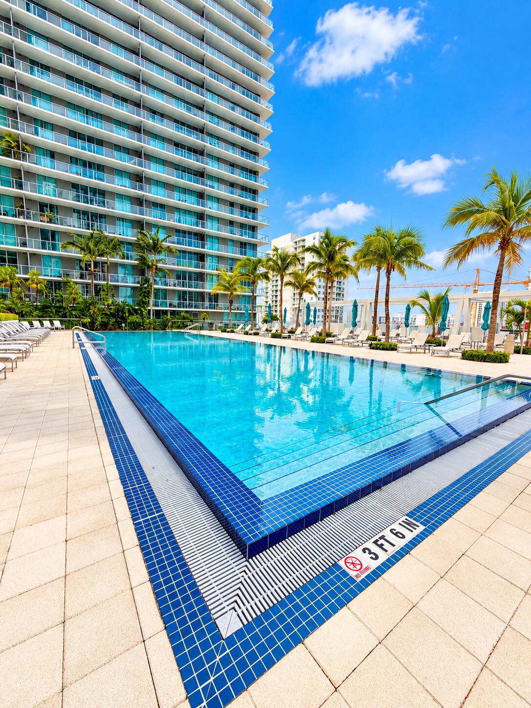 1111 SW 1st #2823-N, Miami FL 33130