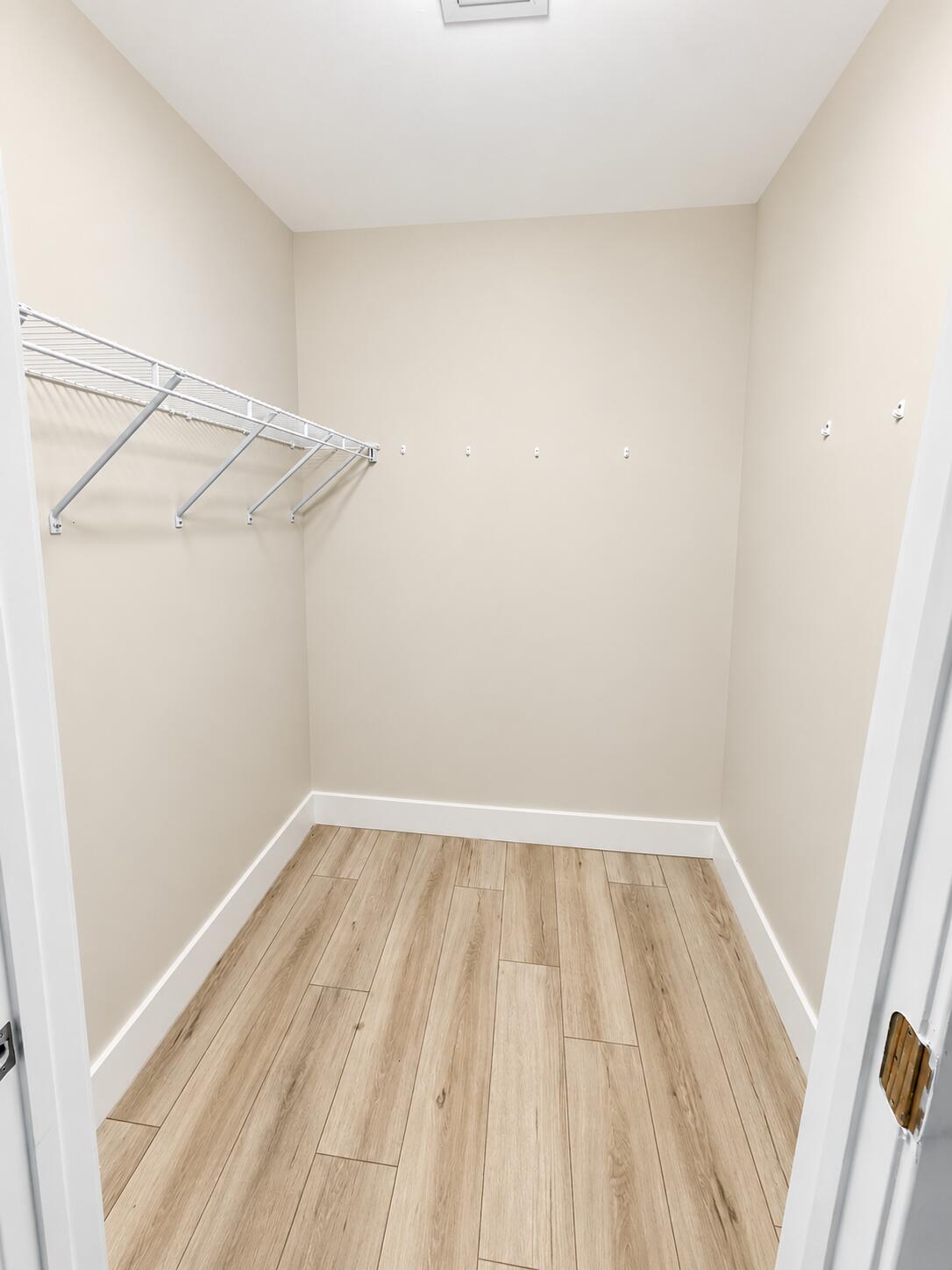 1111 SW 1st #2823-N, Miami FL 33130