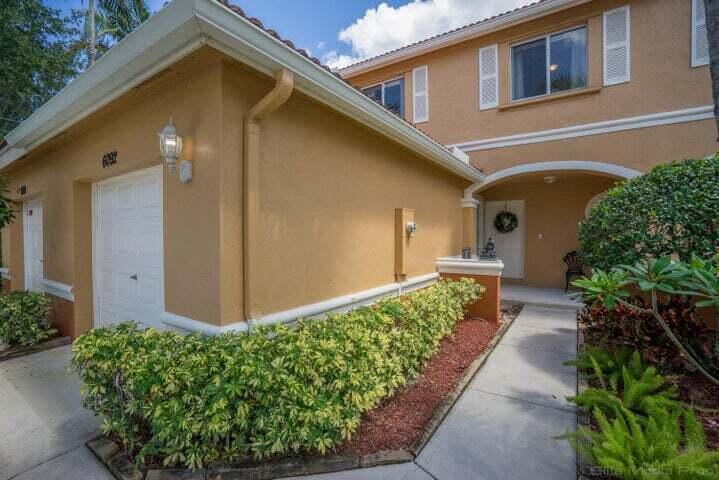 6092 Eaton, West Palm Beach FL 33411