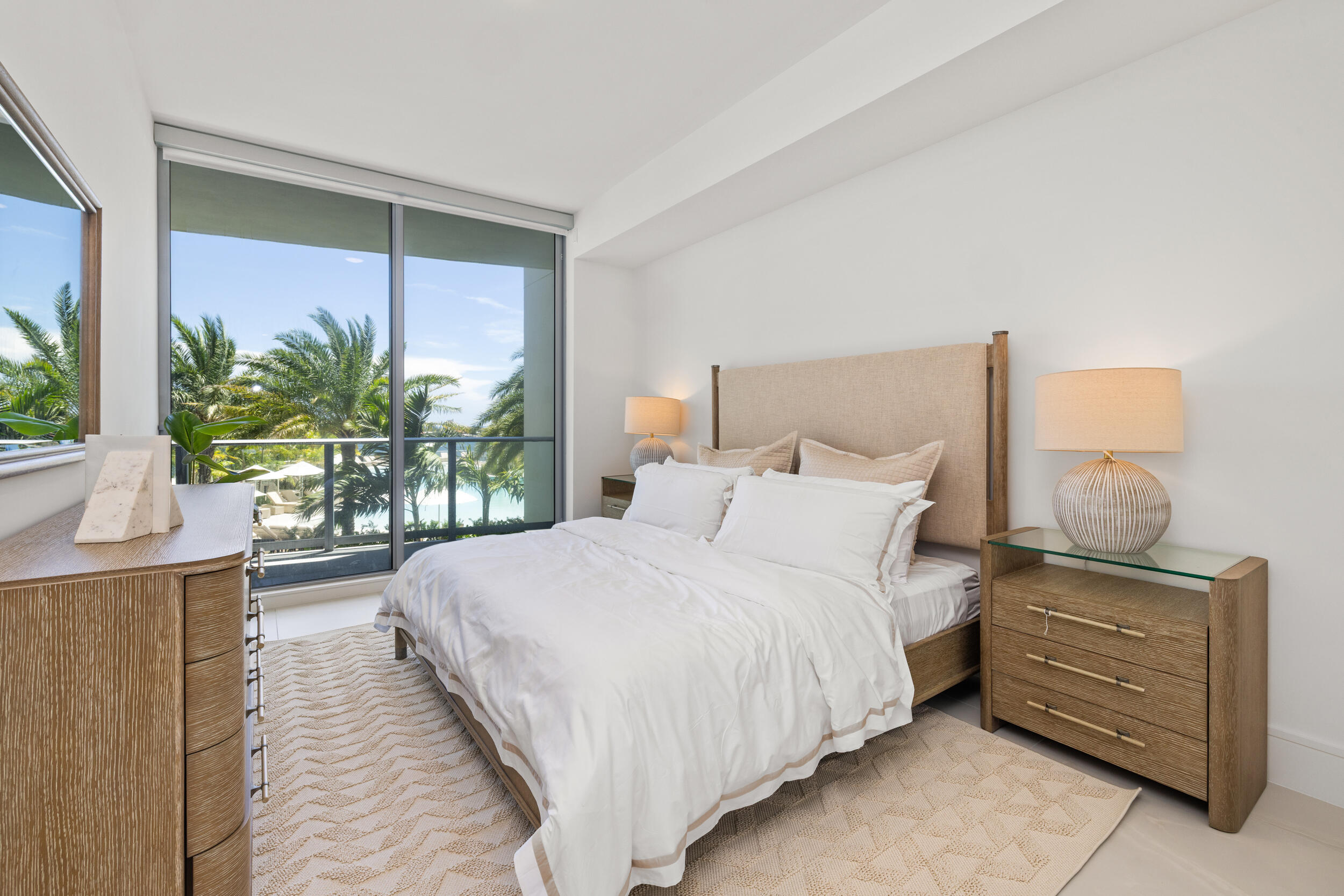 220 Lake Shore #704, Lake Park FL 33403