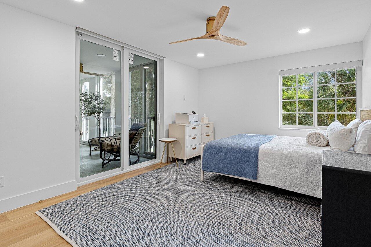 7370 ORANGEWOOD #202, Boca Raton FL 33433