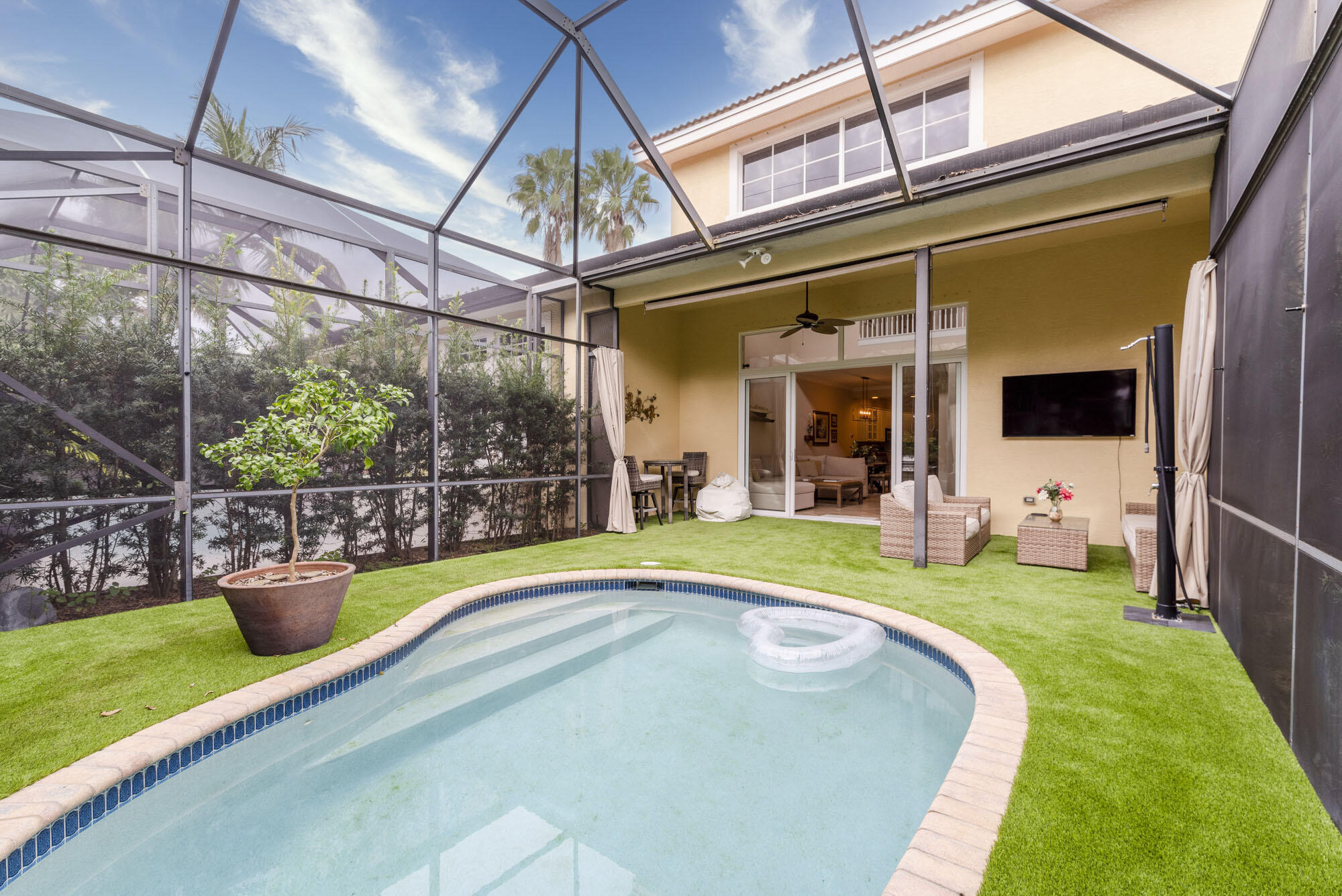 106 Renaissance, North Palm Beach FL 33410
