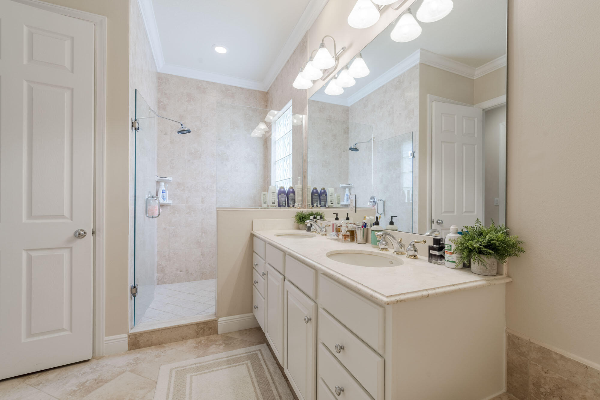 106 Renaissance, North Palm Beach FL 33410