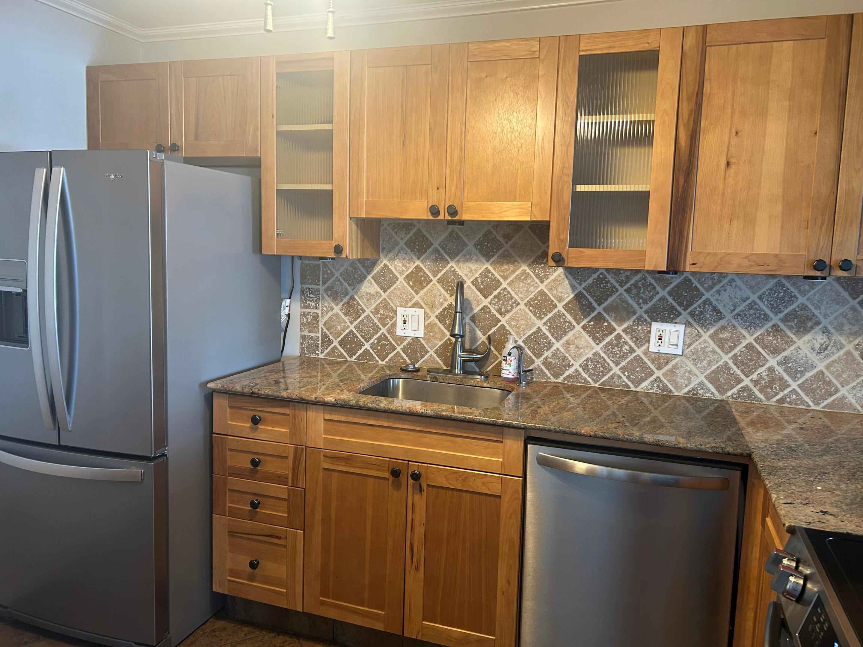 5100 Dupont #8L, Fort Lauderdale FL 33308
