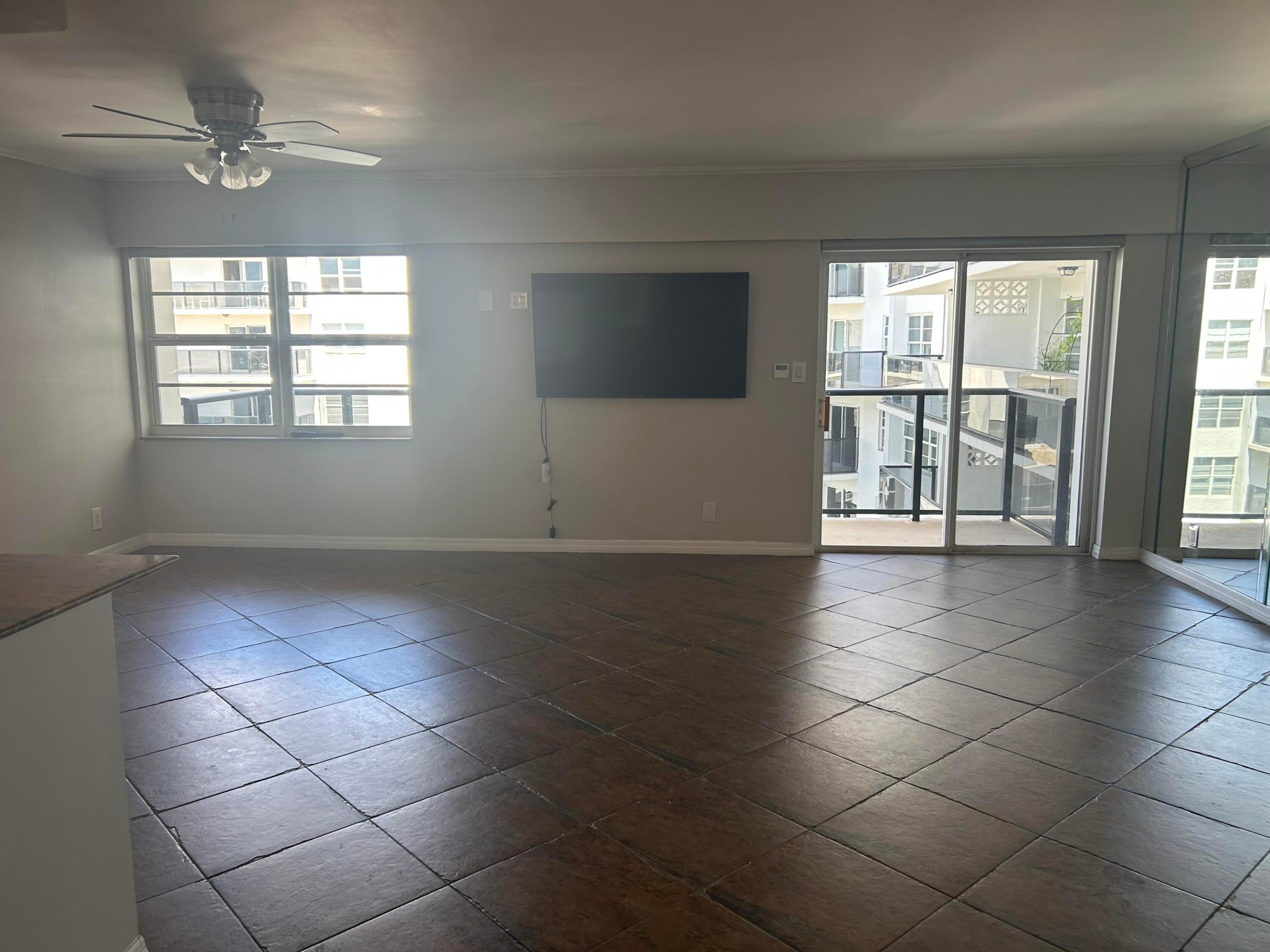 5100 Dupont #8L, Fort Lauderdale FL 33308