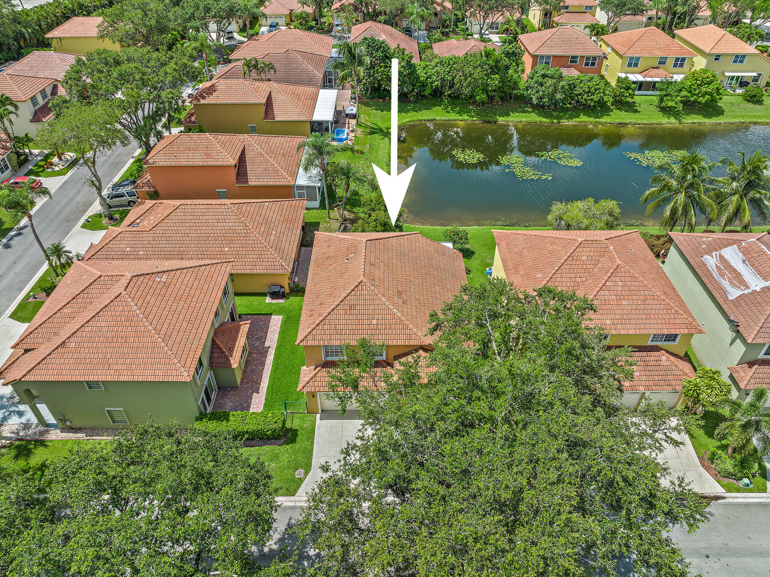 1045 Aspri, Riviera Beach FL 33418