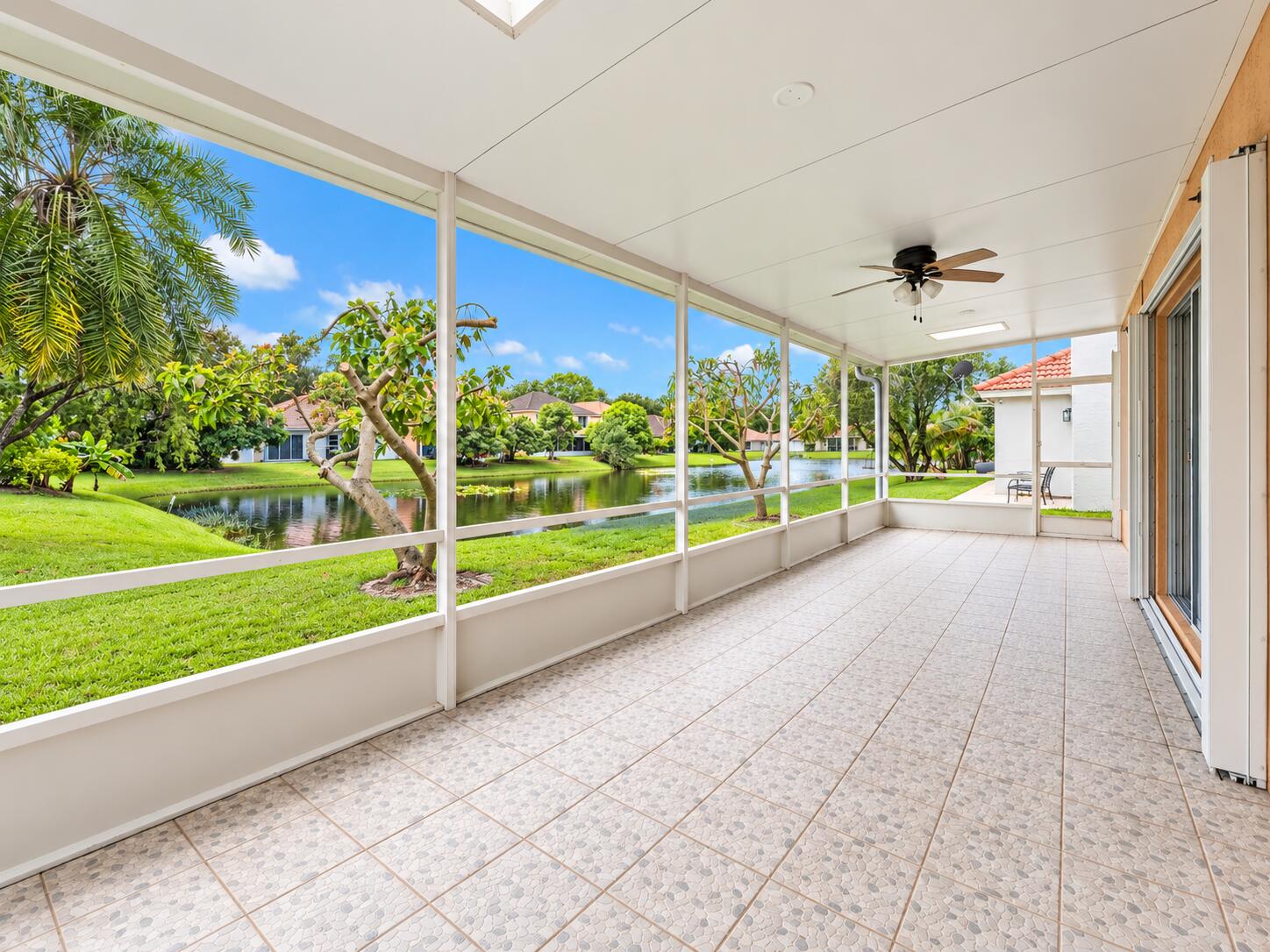 1045 Aspri, Riviera Beach FL 33418
