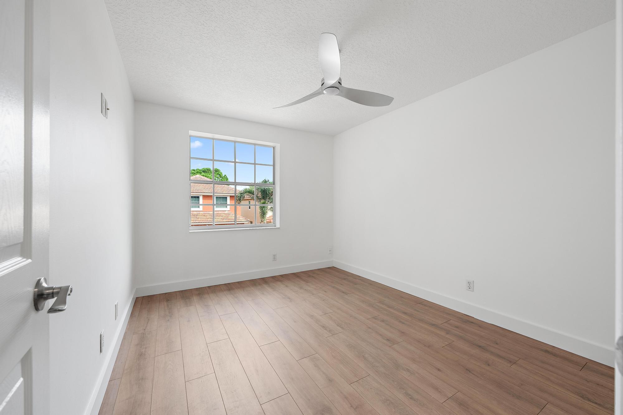 1045 Aspri, Riviera Beach FL 33418
