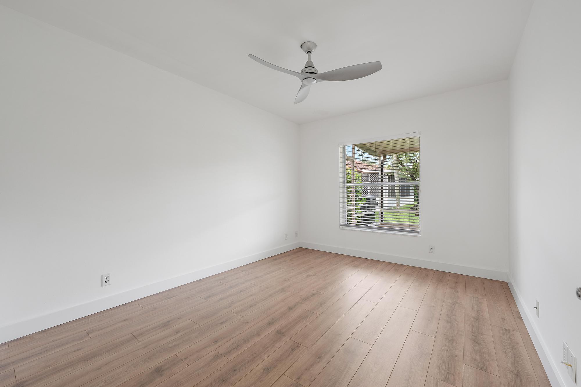 1045 Aspri, Riviera Beach FL 33418