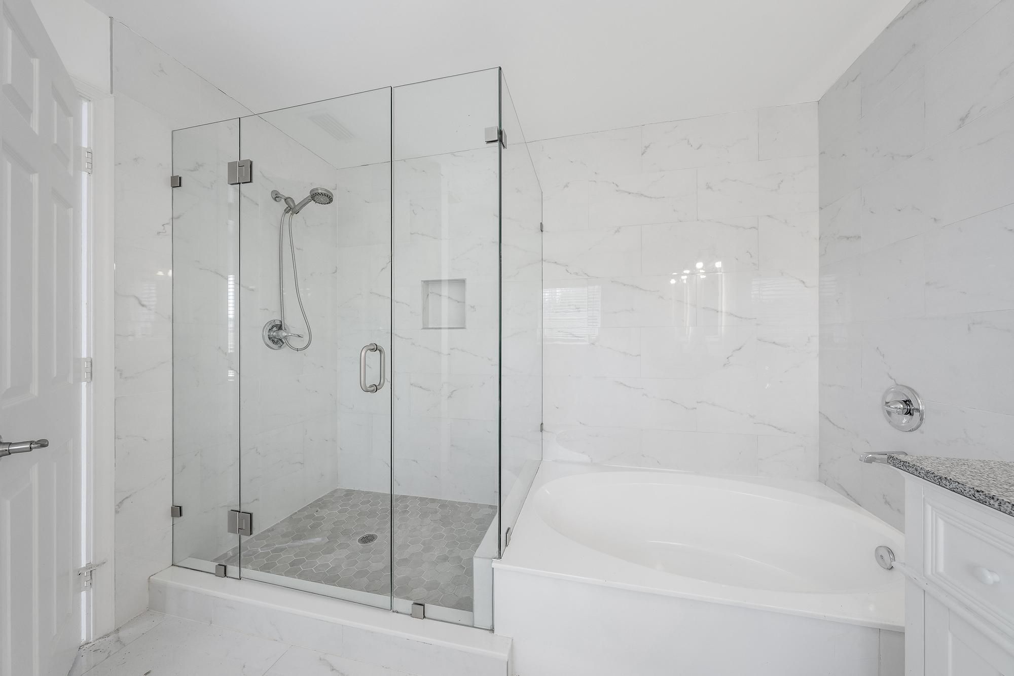 1045 Aspri, Riviera Beach FL 33418