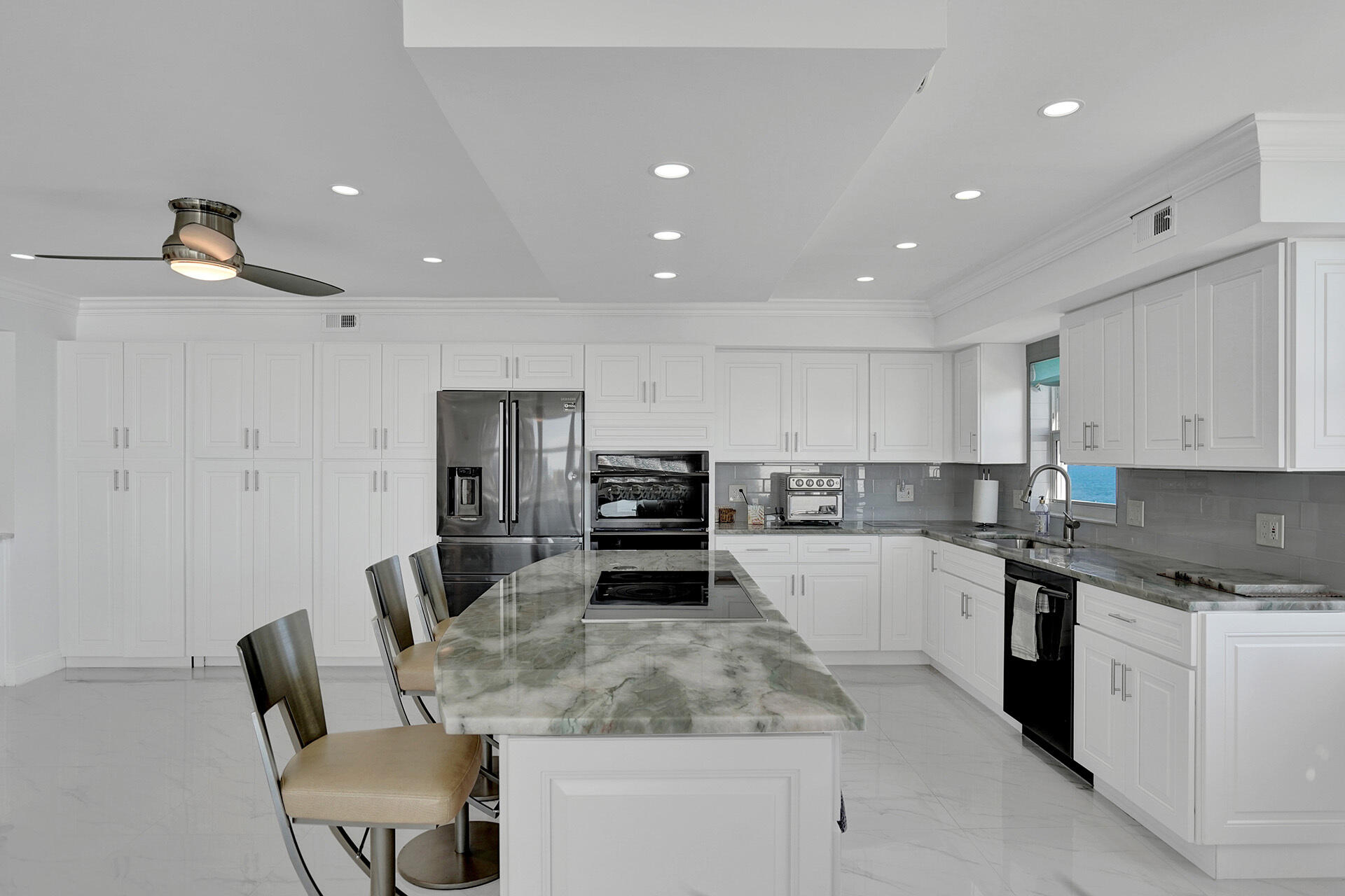 5200 N OCEAN #1401A, Lauderdale By The Sea FL 33308