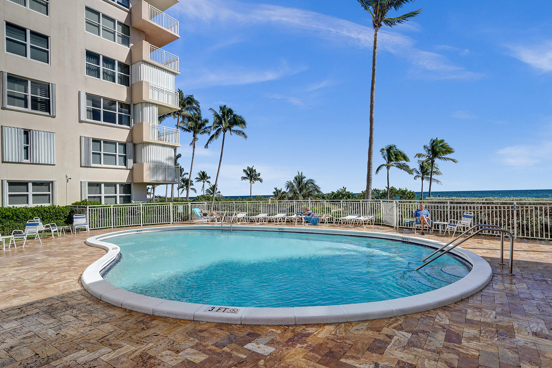 5200 N OCEAN #1401A, Lauderdale By The Sea FL 33308