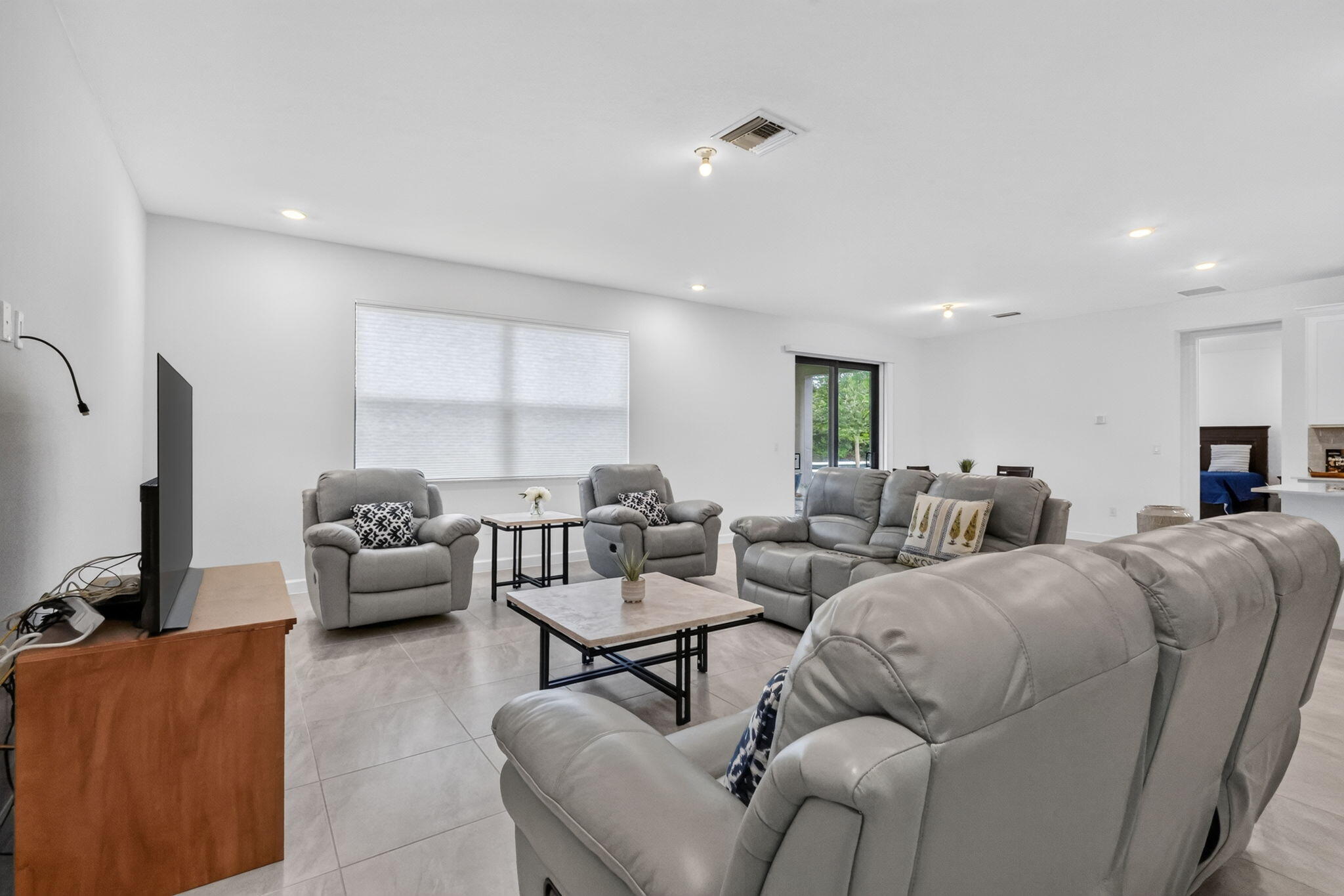 3129 Streng, Royal Palm Beach FL 33411